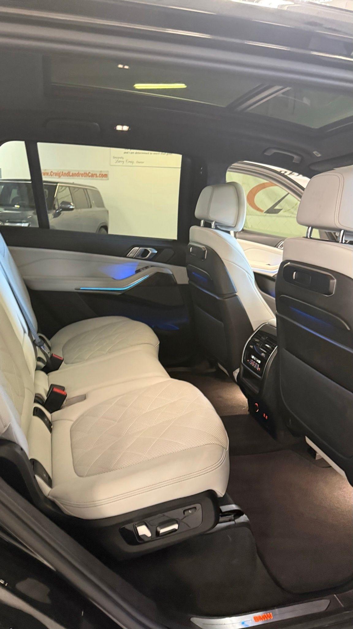 BMW X7  2024
