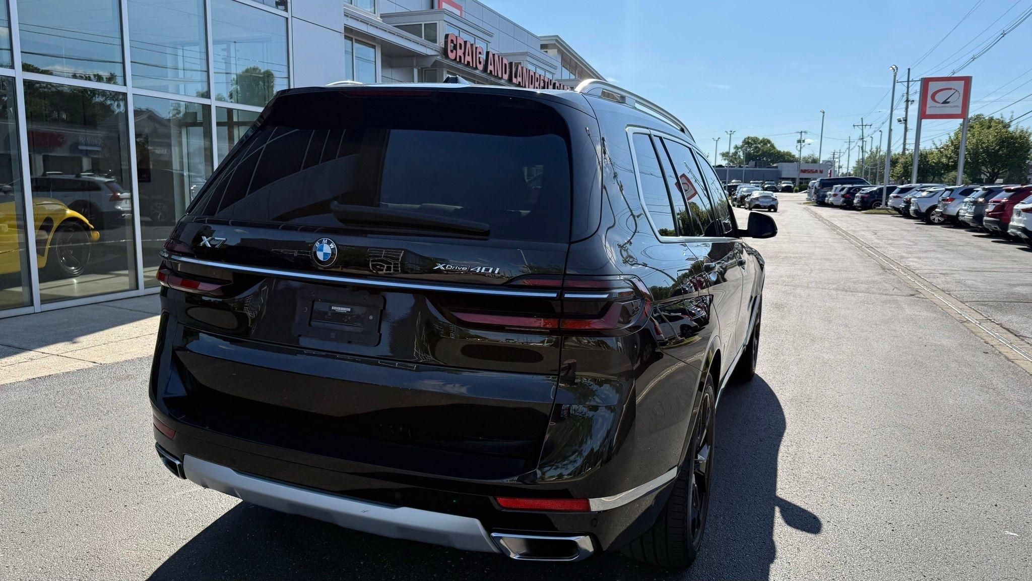 BMW X7  2024