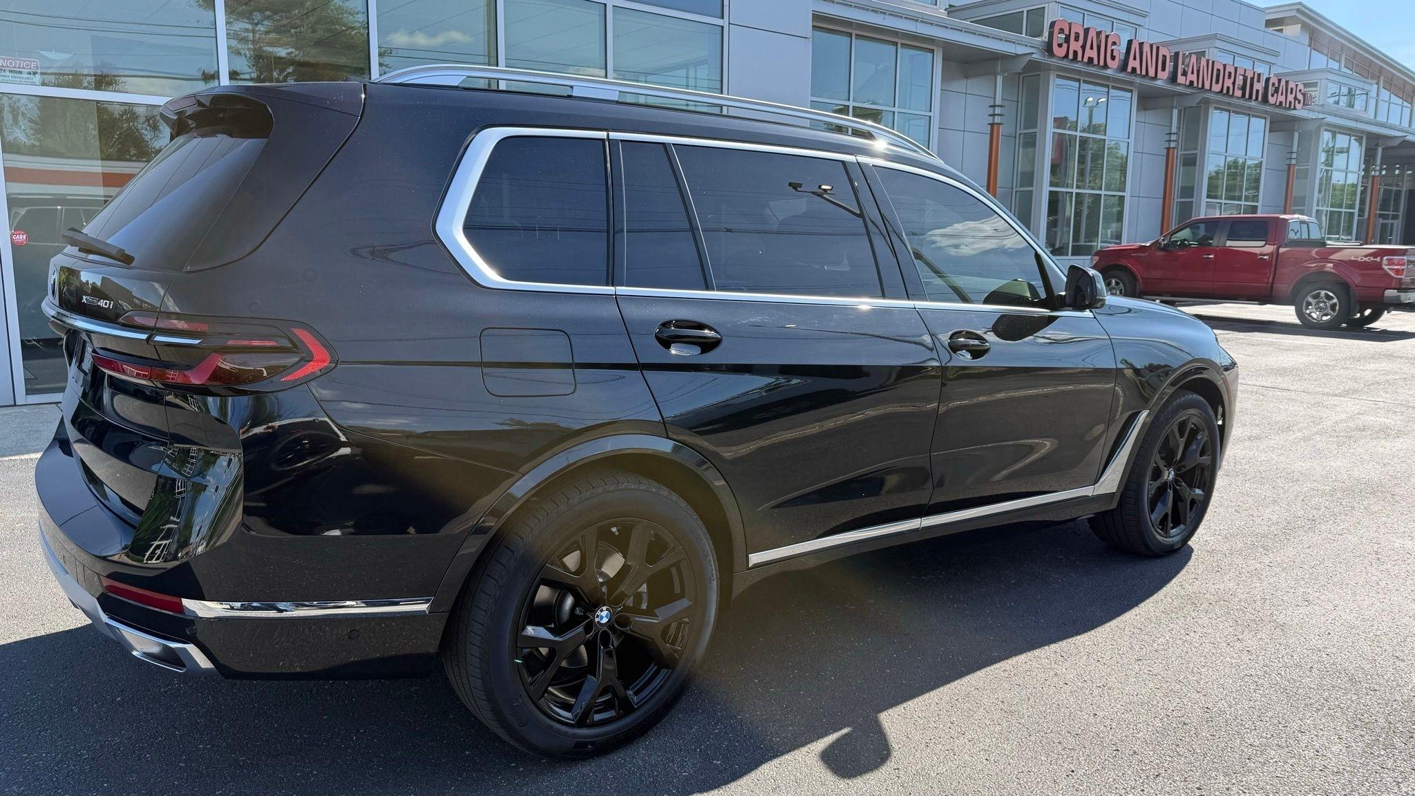 BMW X7  2024