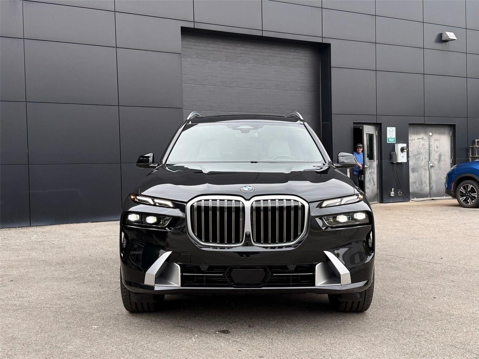 BMW X7  2024