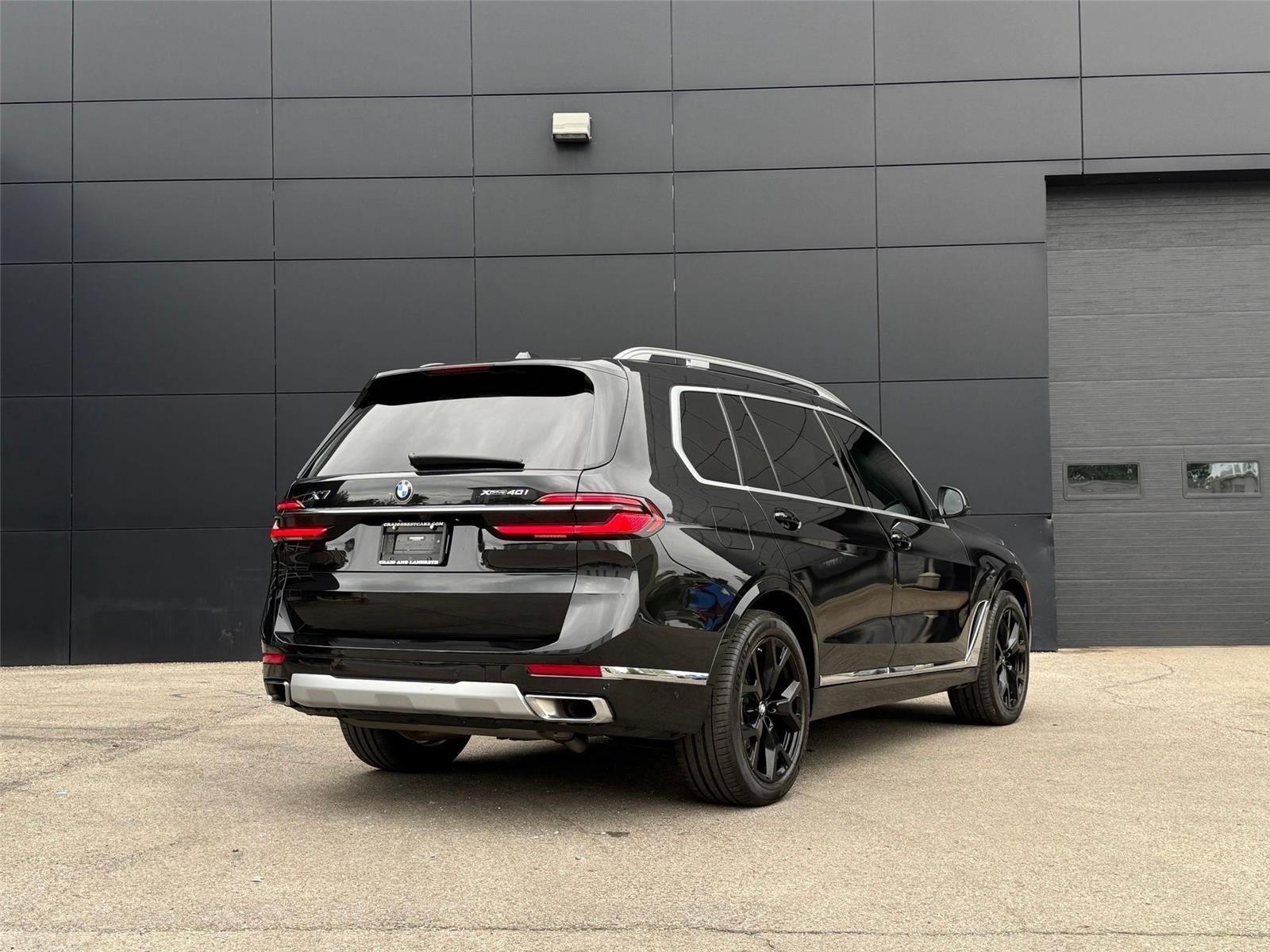 BMW X7  2024