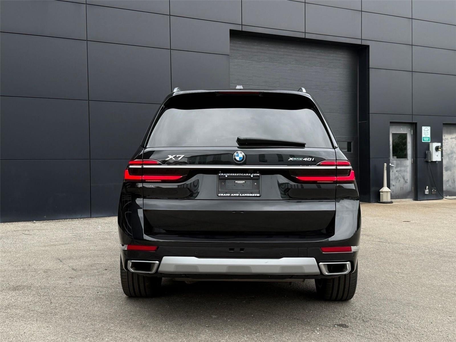 BMW X7  2024