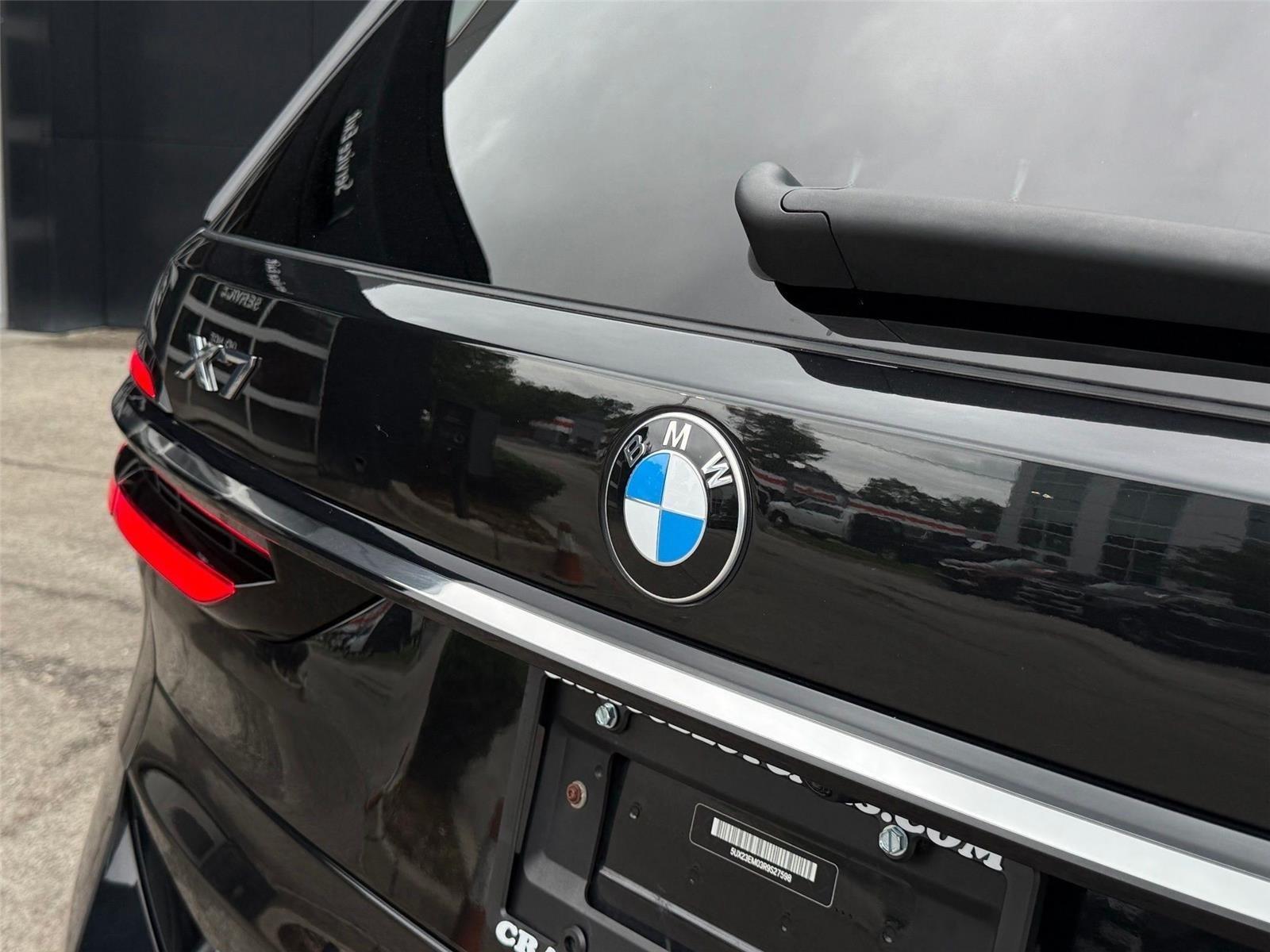 BMW X7  2024