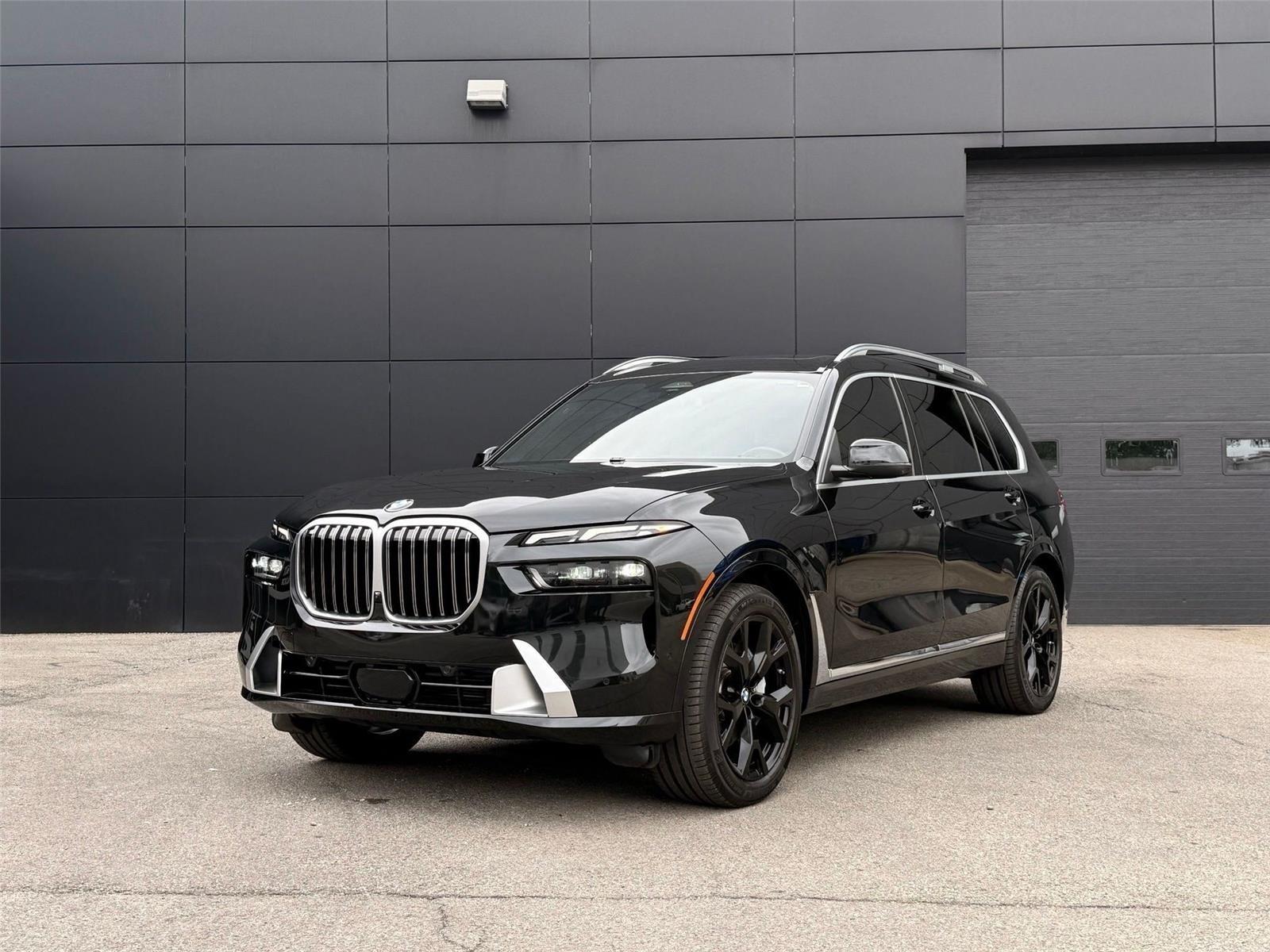 BMW X7  2024