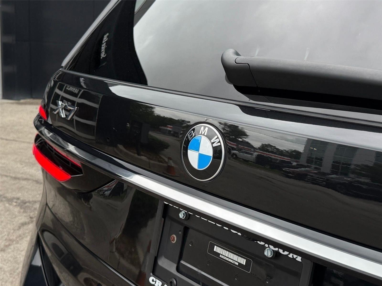 BMW X7  2024