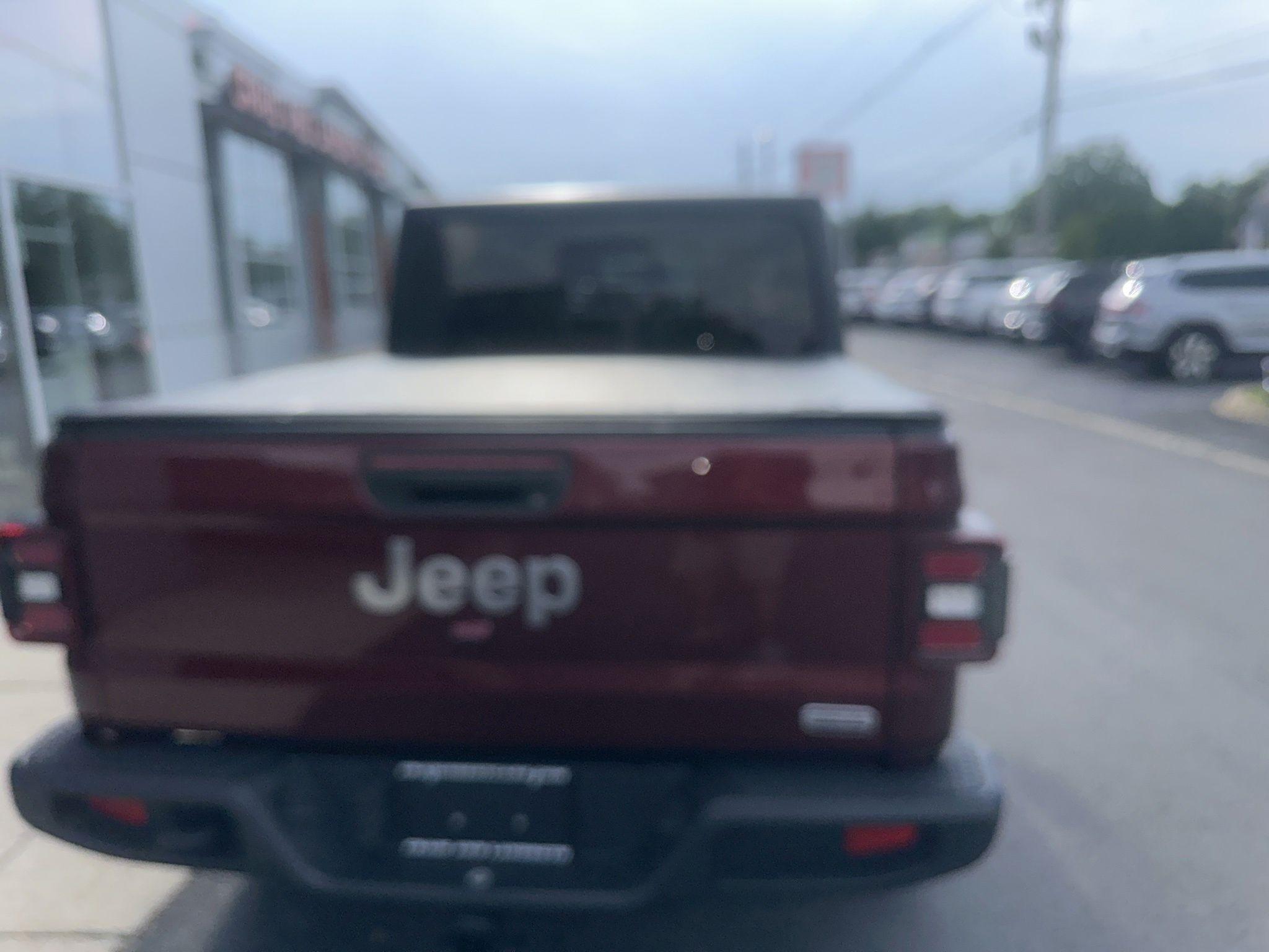Jeep Gladiator  2021