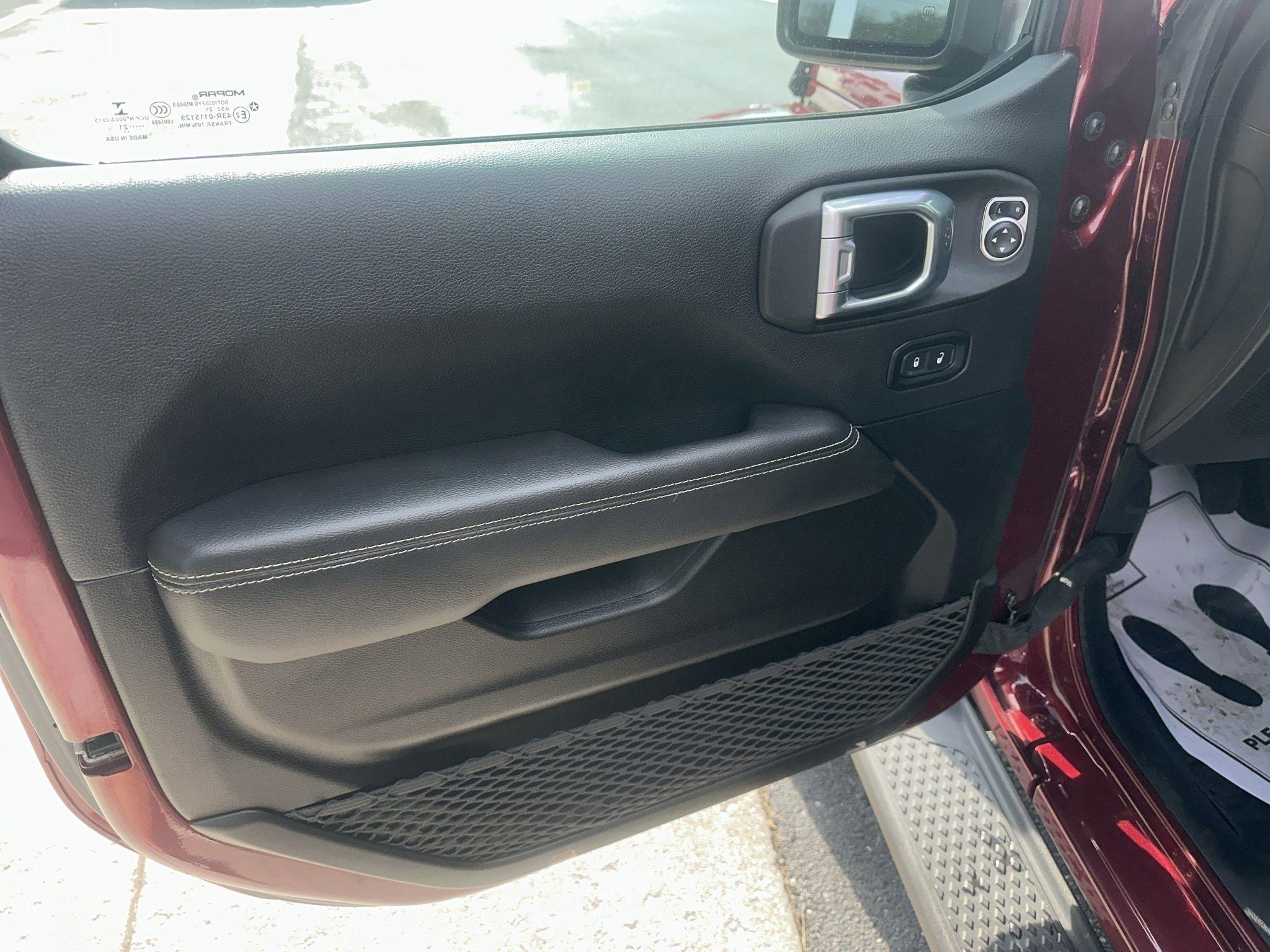 Jeep Gladiator  2021