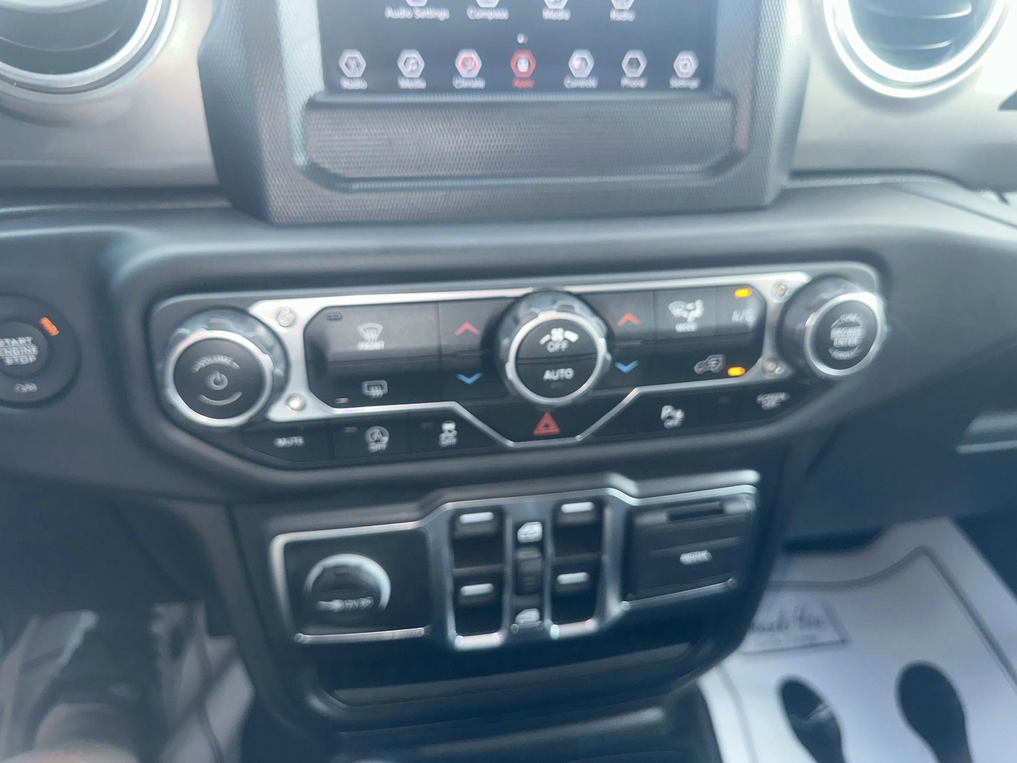 Jeep Gladiator  2021