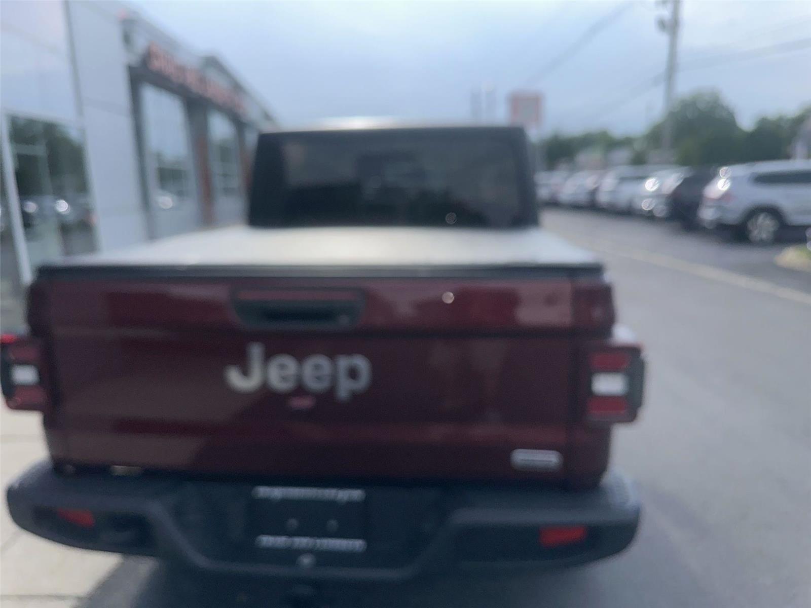 Jeep Gladiator  2021