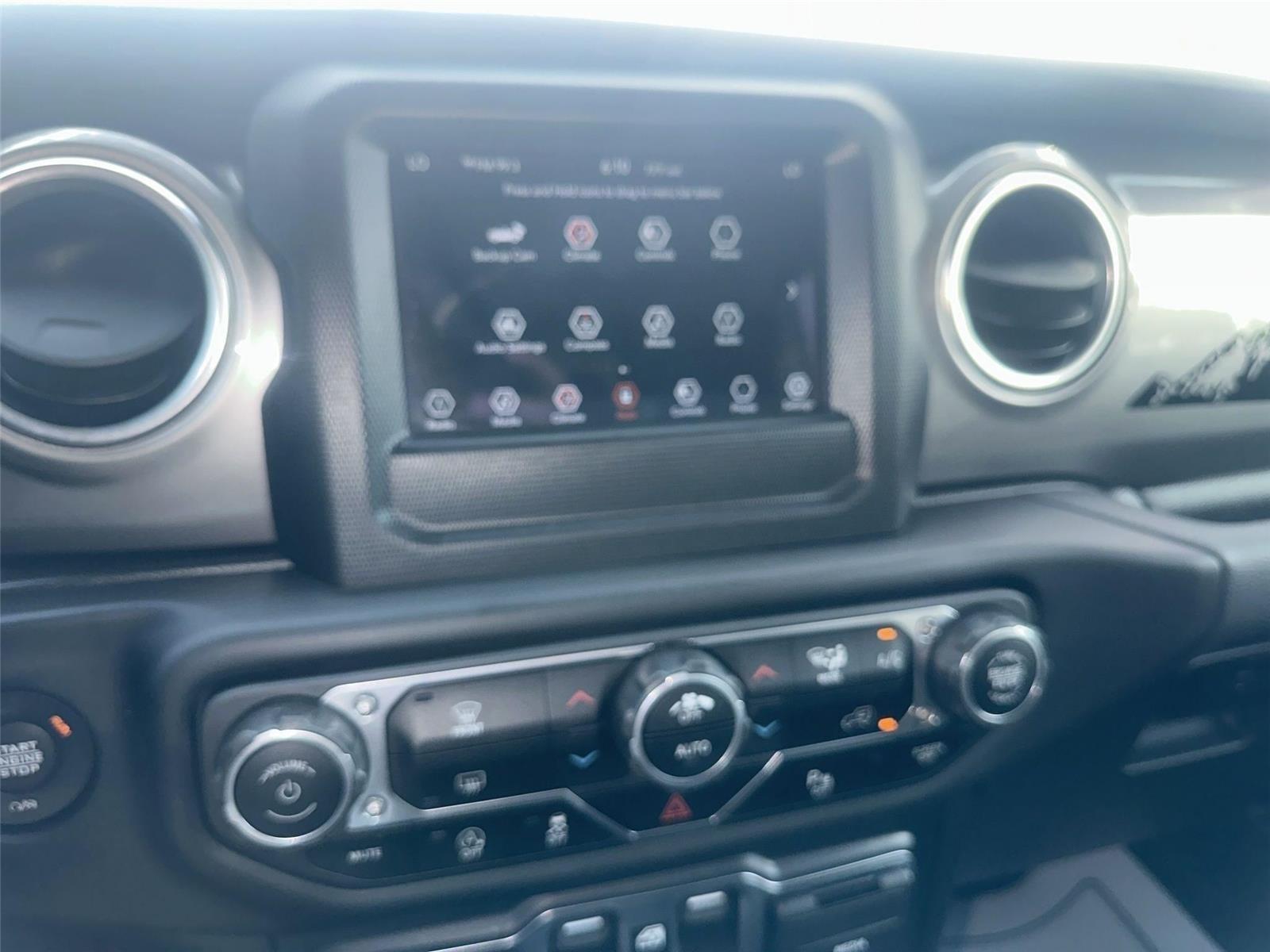Jeep Gladiator  2021
