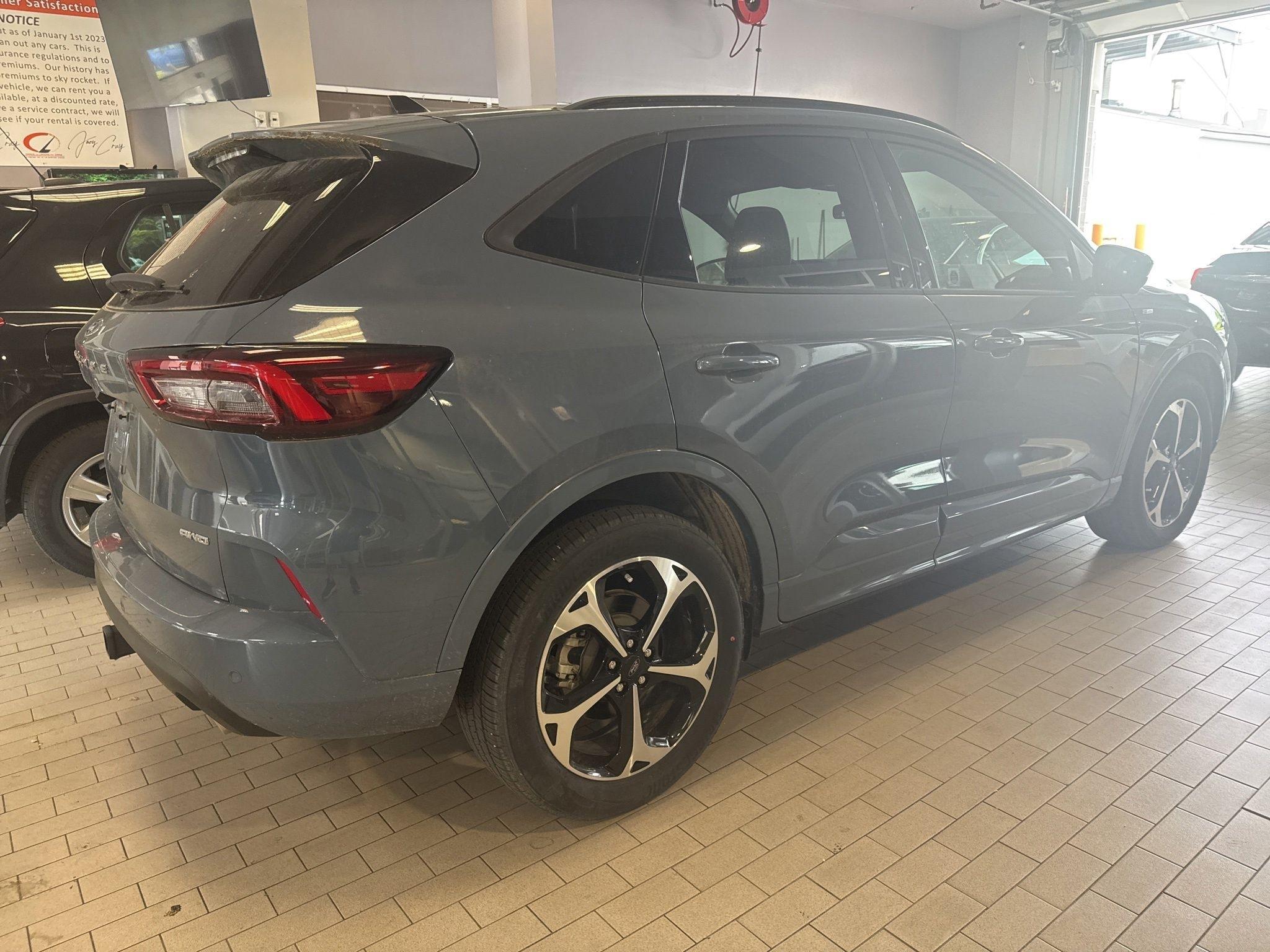Ford Escape  2024