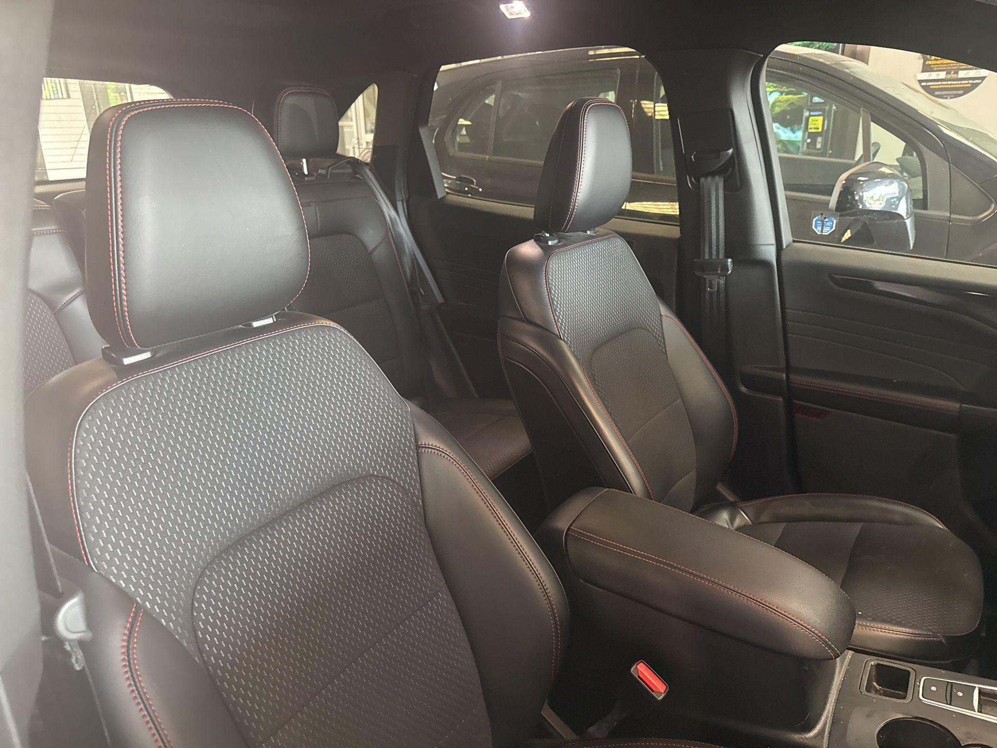 Ford Escape  2024
