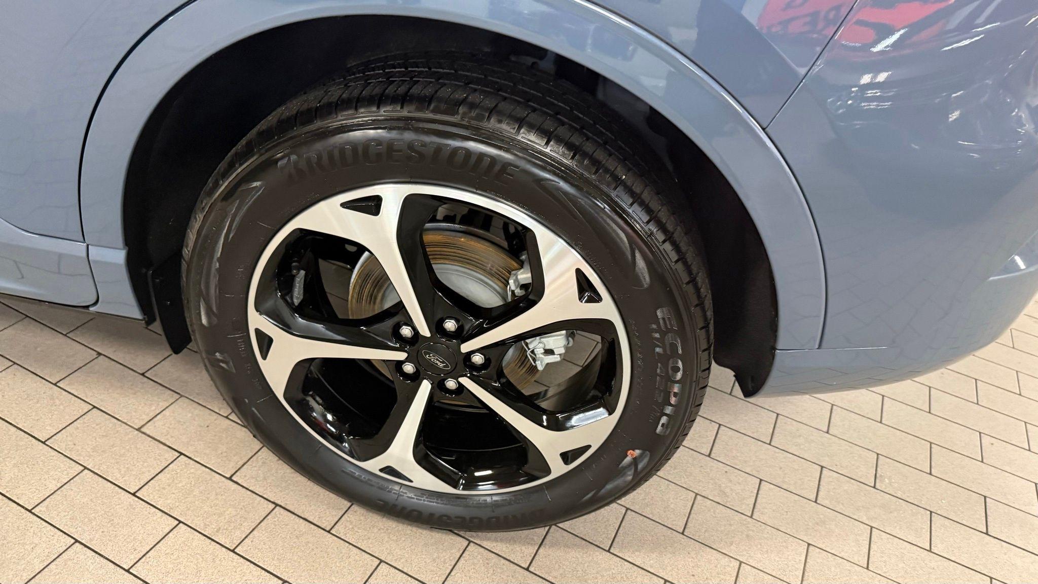 Ford Escape  2024