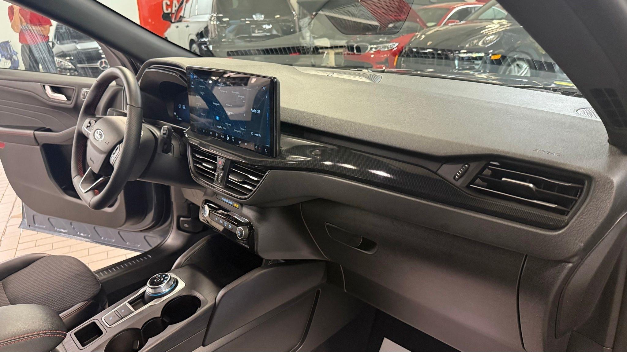 Ford Escape  2024