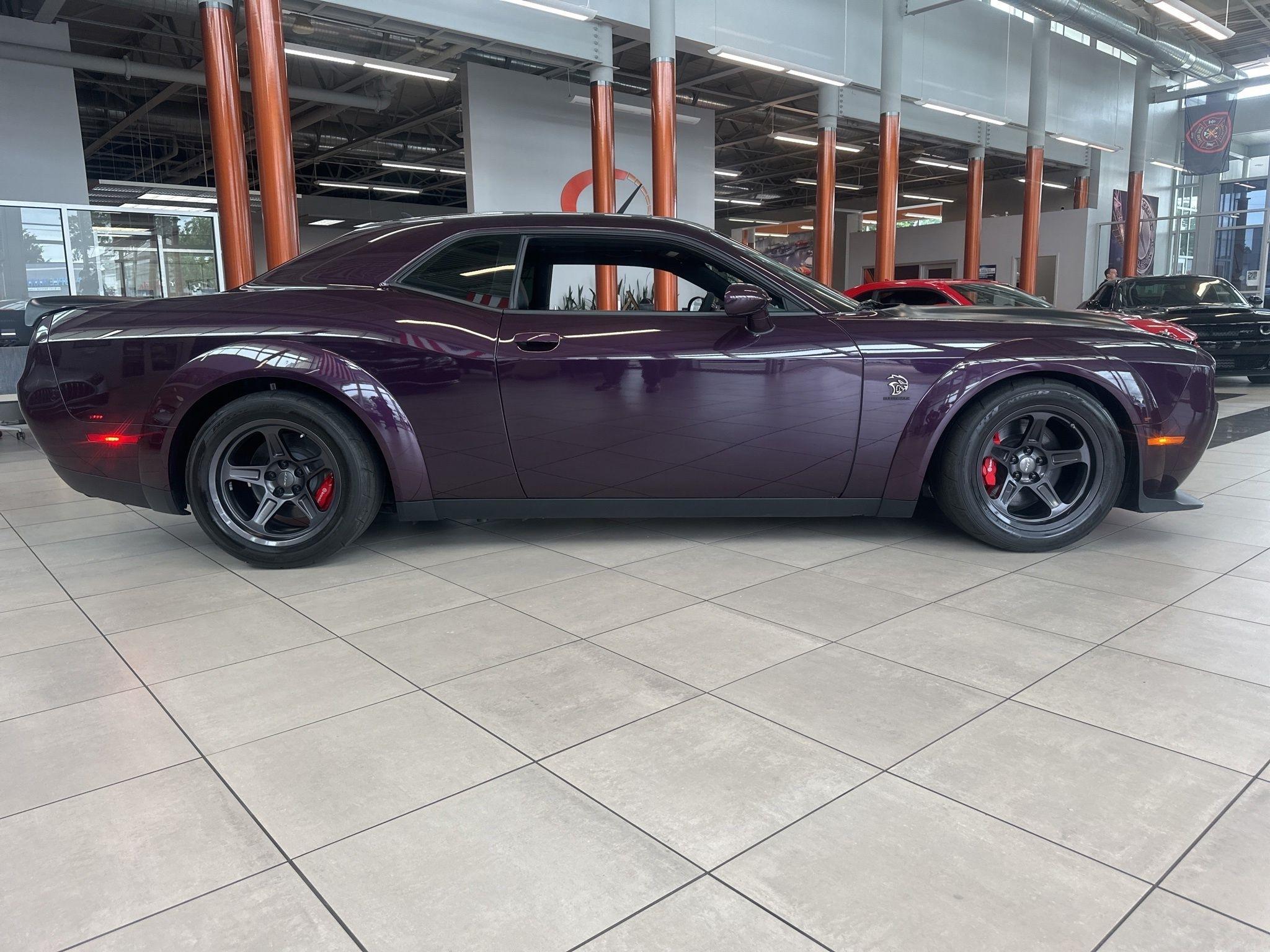 Dodge Challenger  2021