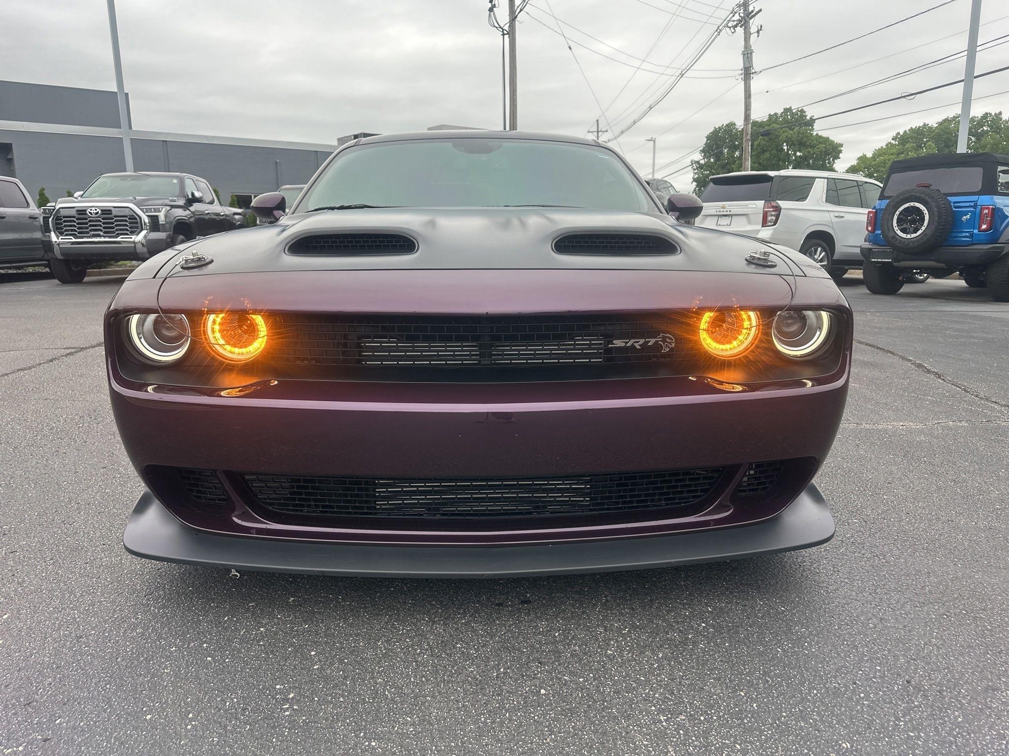 Dodge Challenger  2021