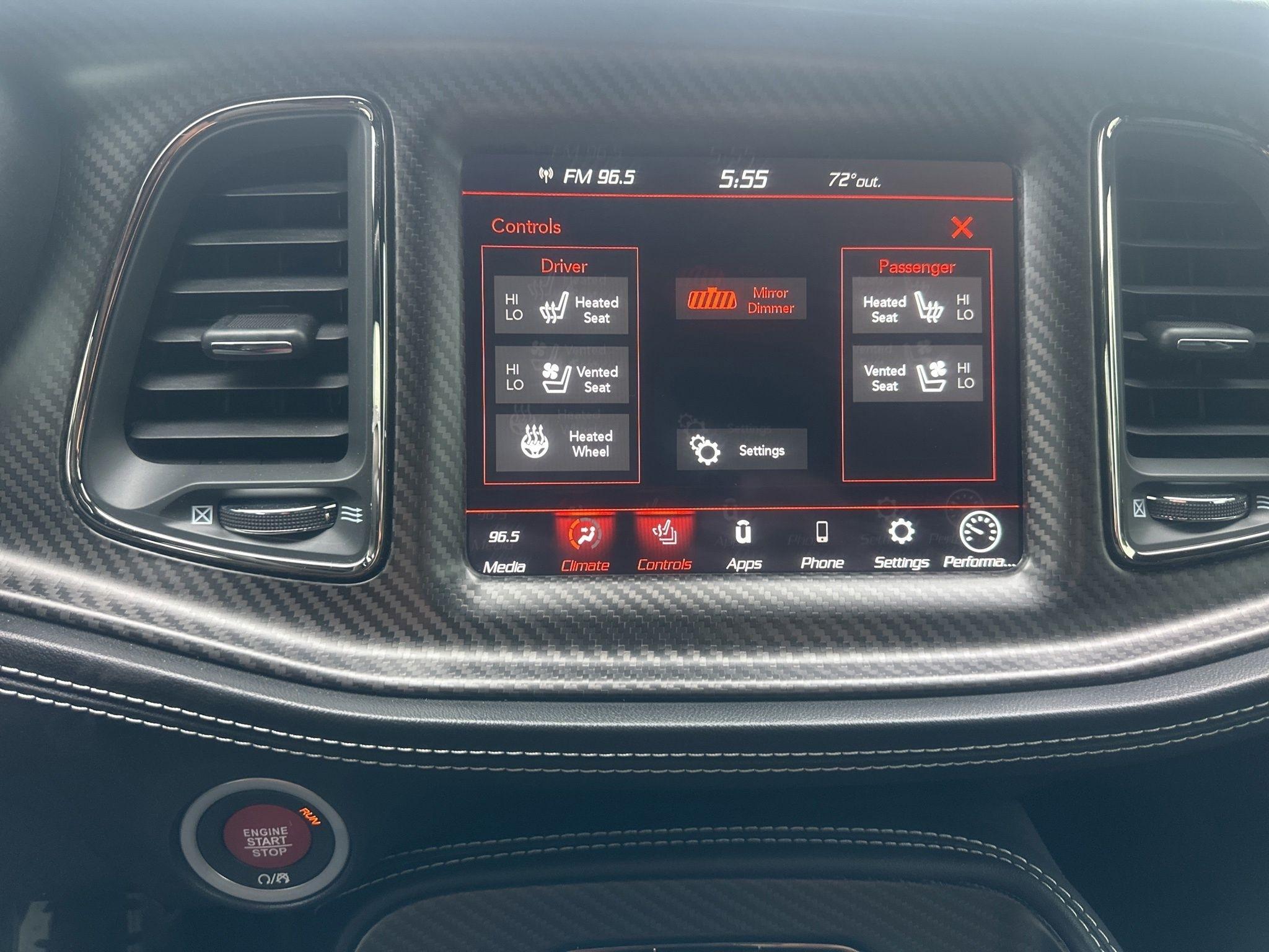 Dodge Challenger  2021