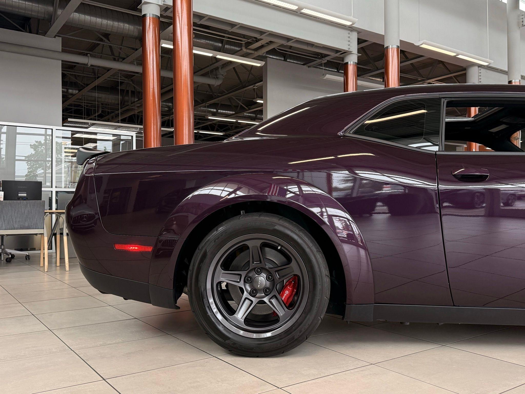 Dodge Challenger  2021