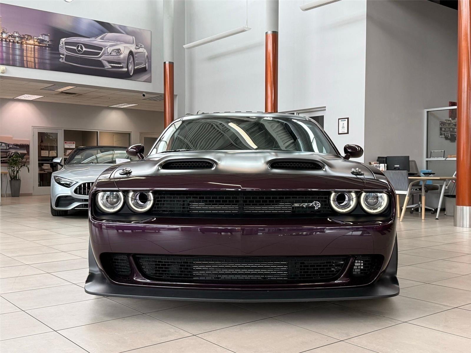 Dodge Challenger  2021