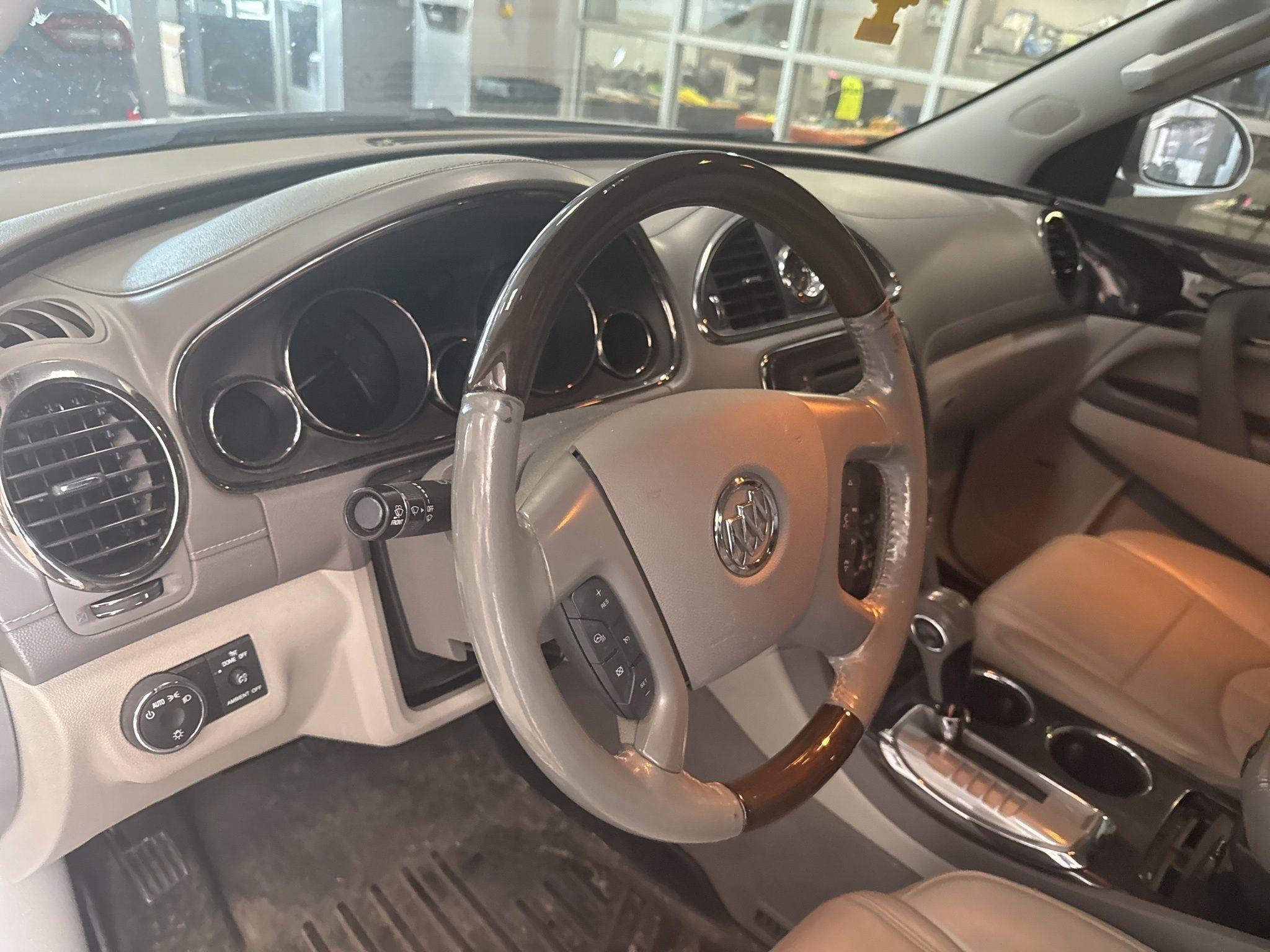 Buick Enclave  2015