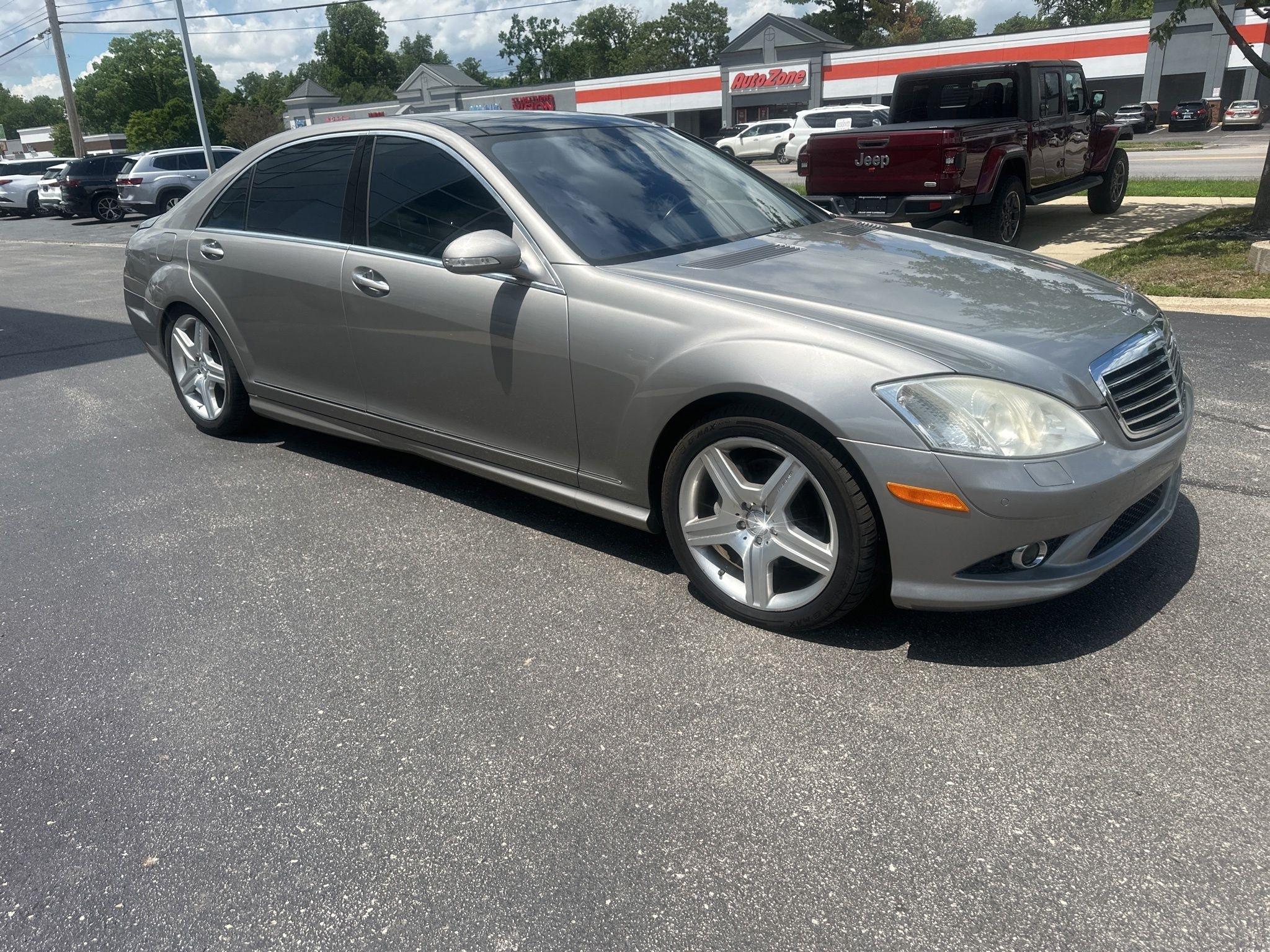 Mercedes-Benz S-Class  2008