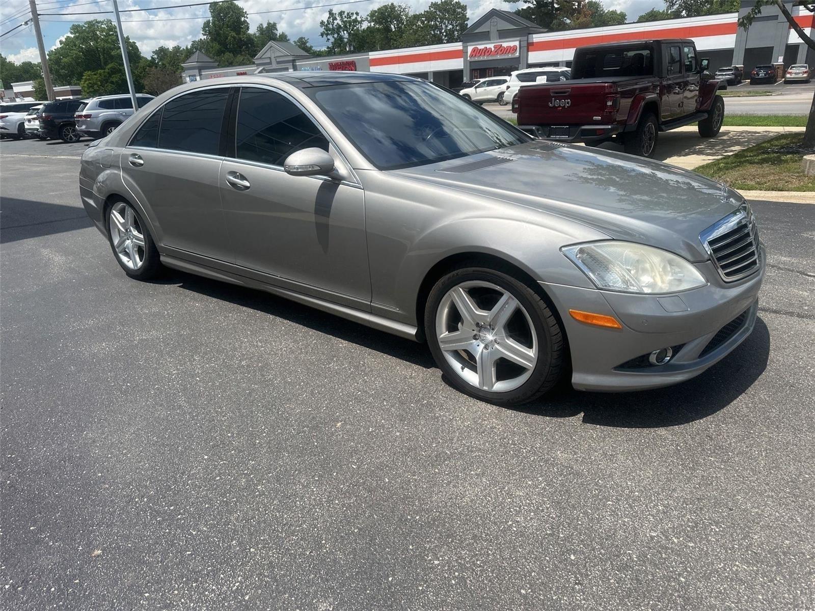 Mercedes-Benz S-Class  2008