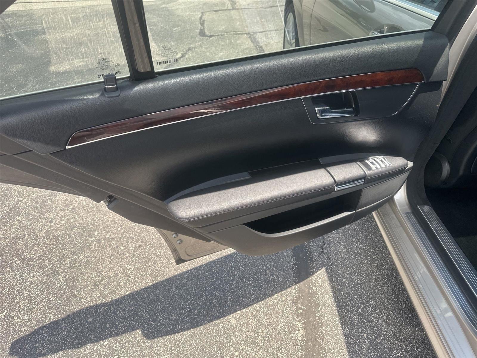 Mercedes-Benz S-Class  2008