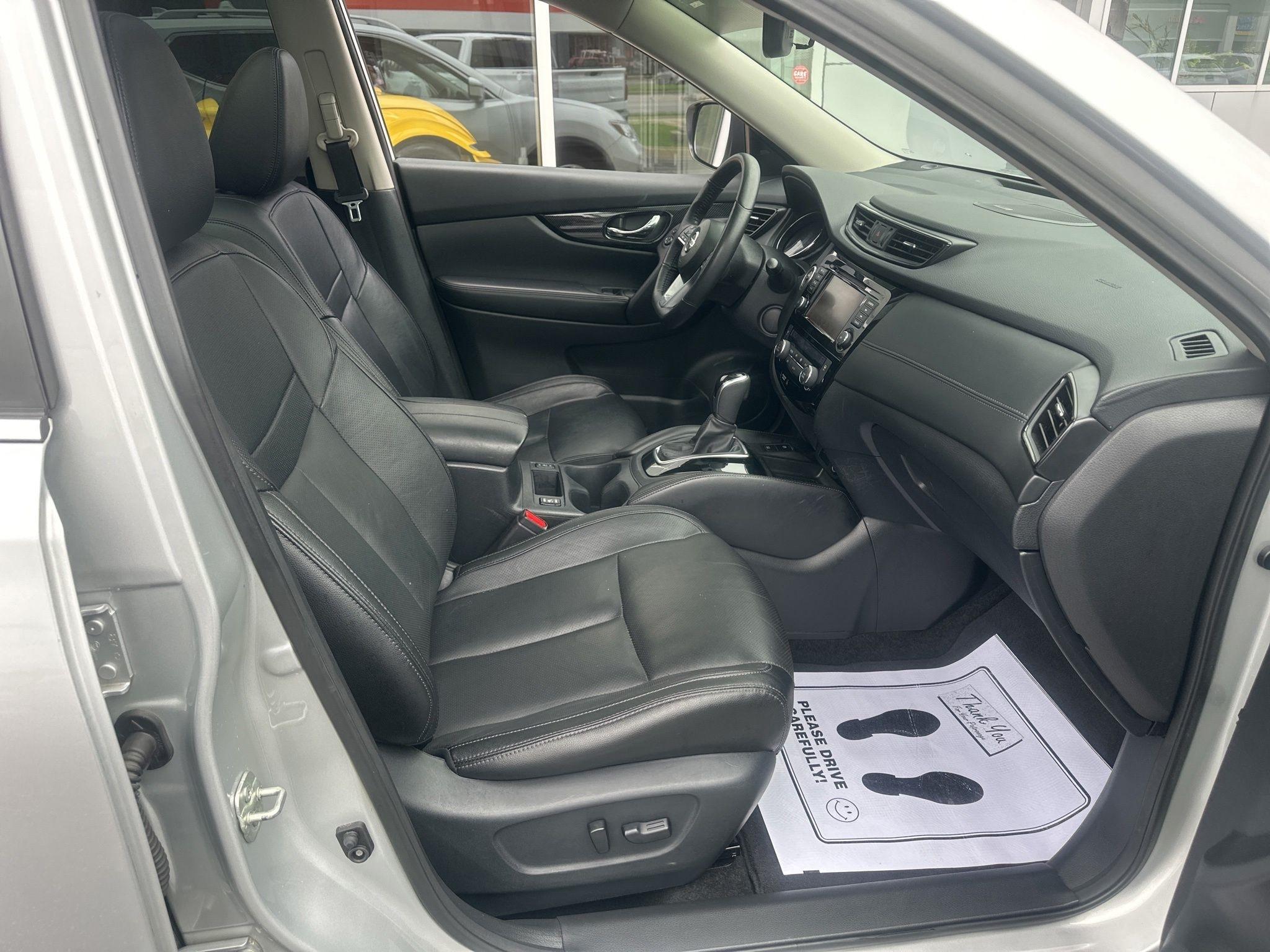 Nissan Rogue  2019
