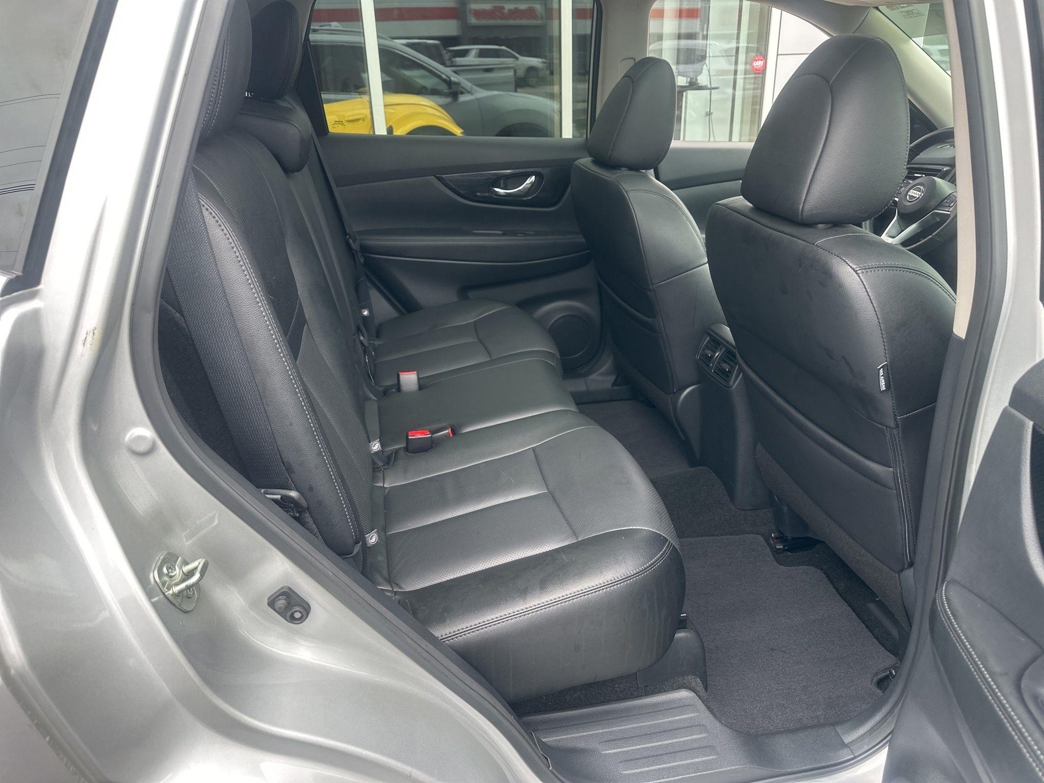 Nissan Rogue  2019