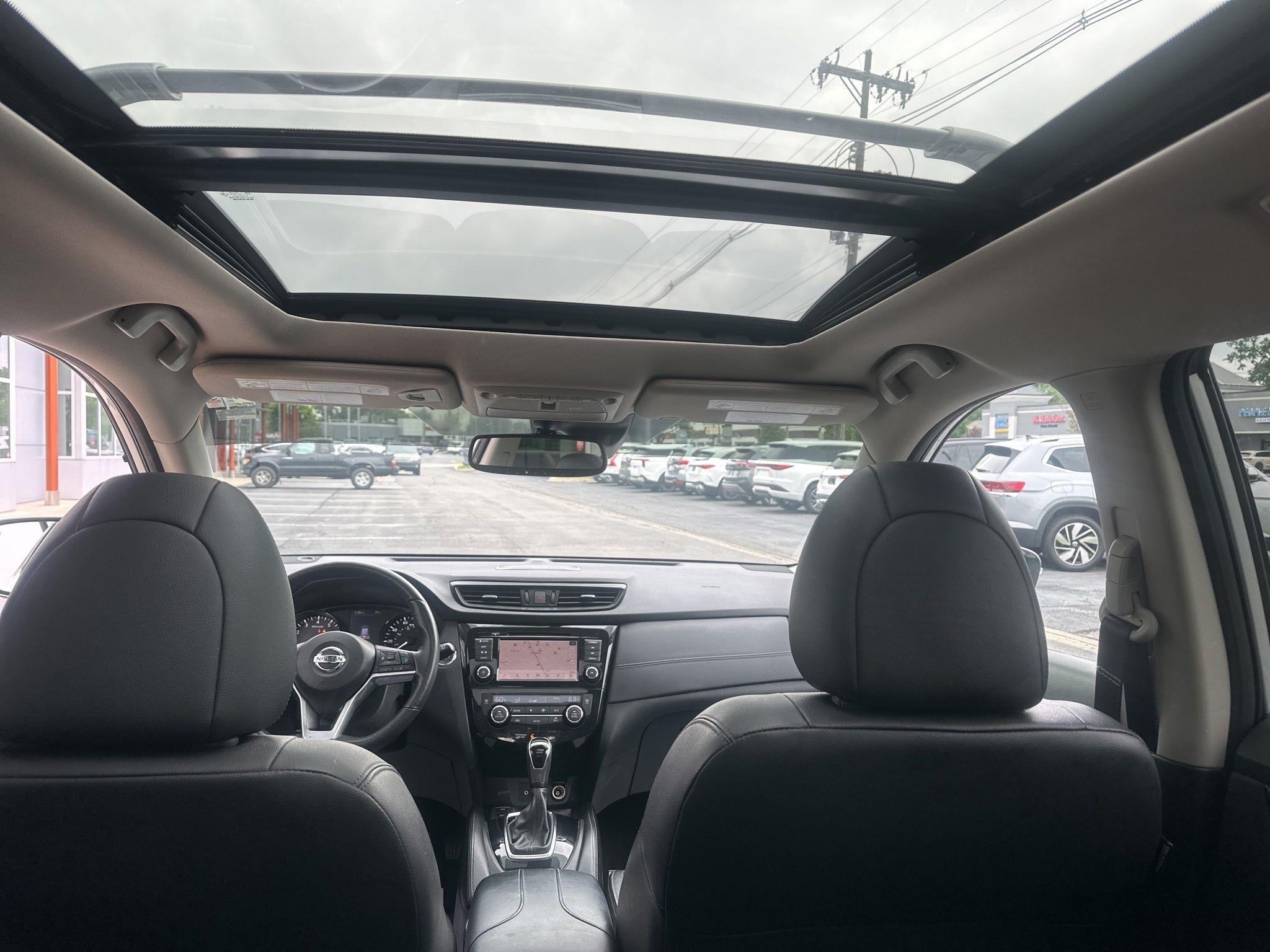 Nissan Rogue  2019