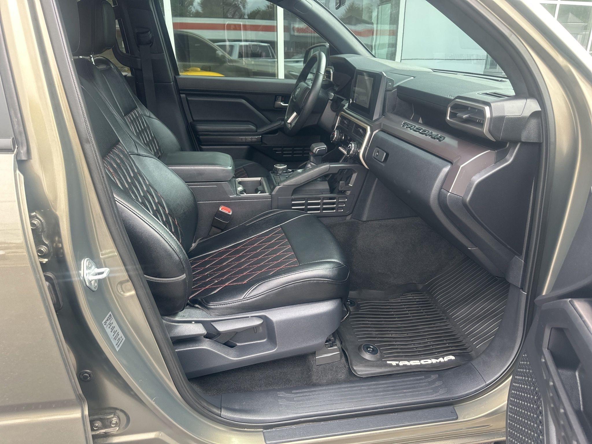 Toyota Tacoma  2024