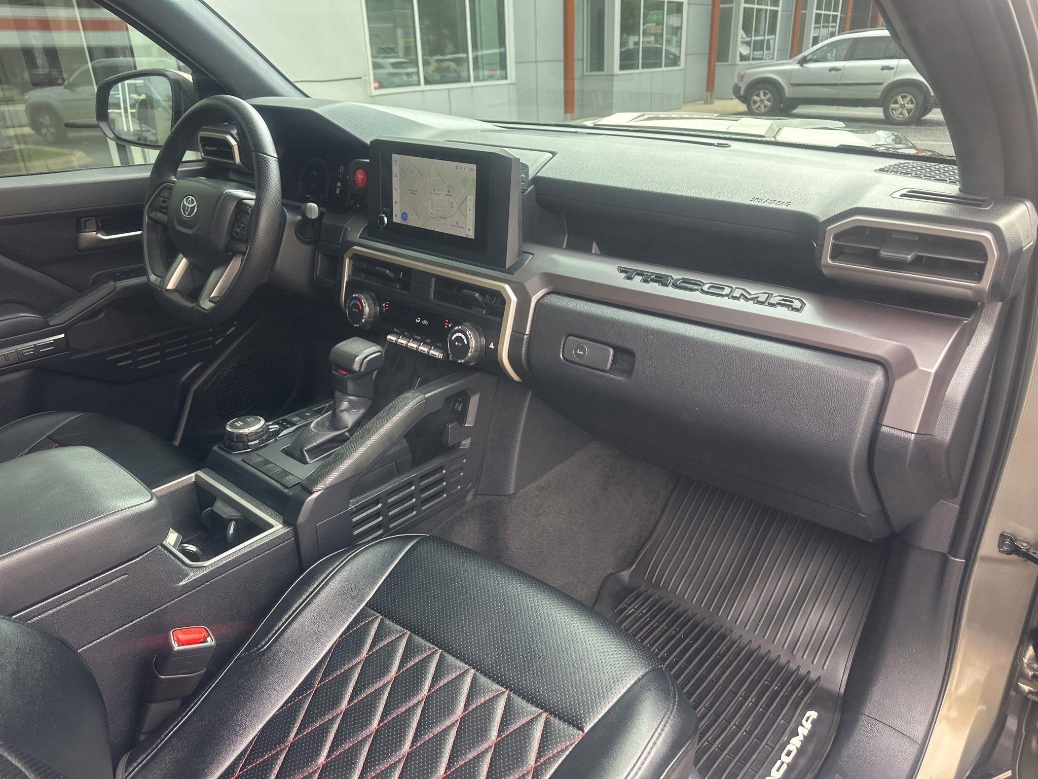 Toyota Tacoma  2024