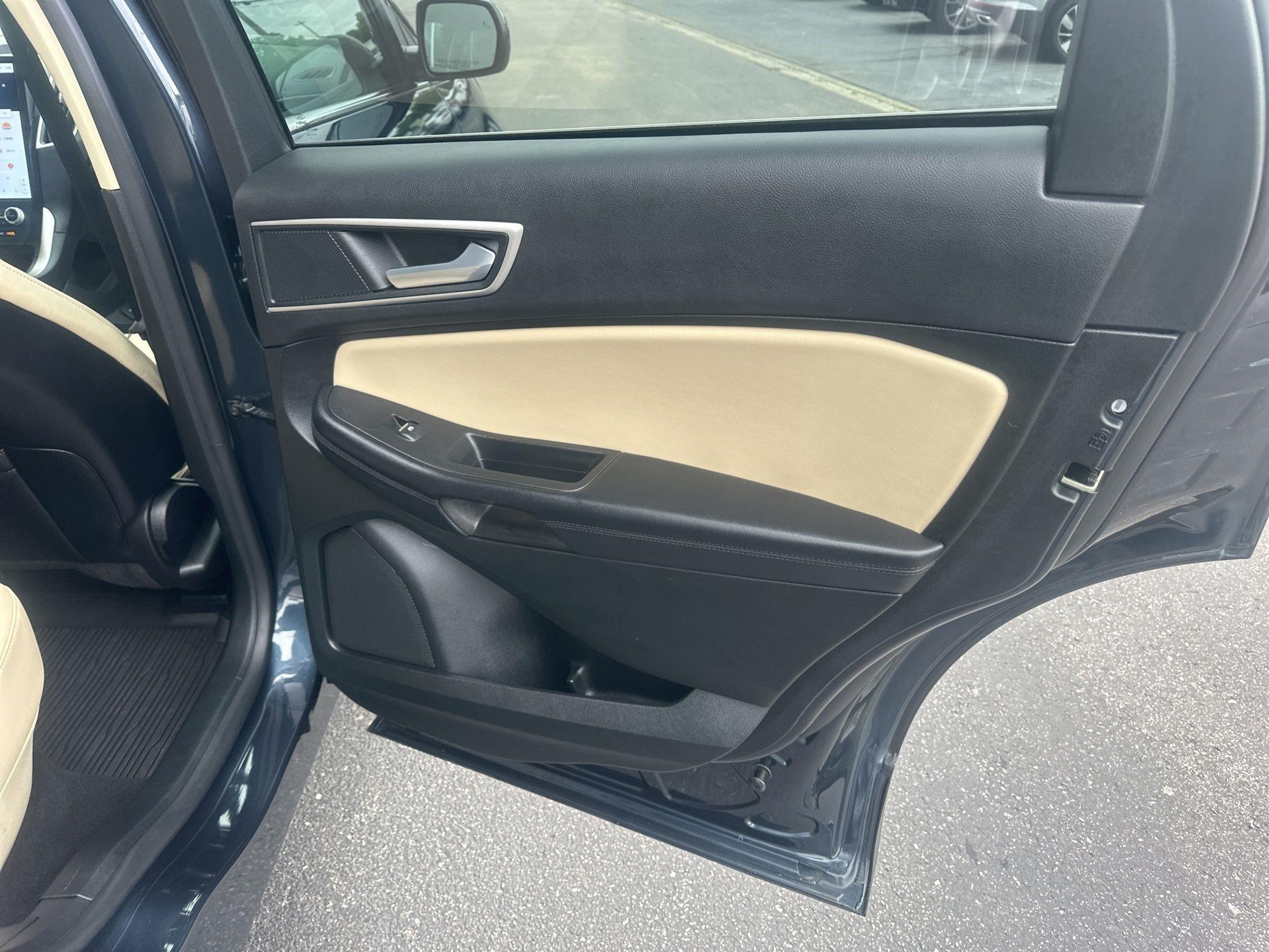 Ford Edge  2023