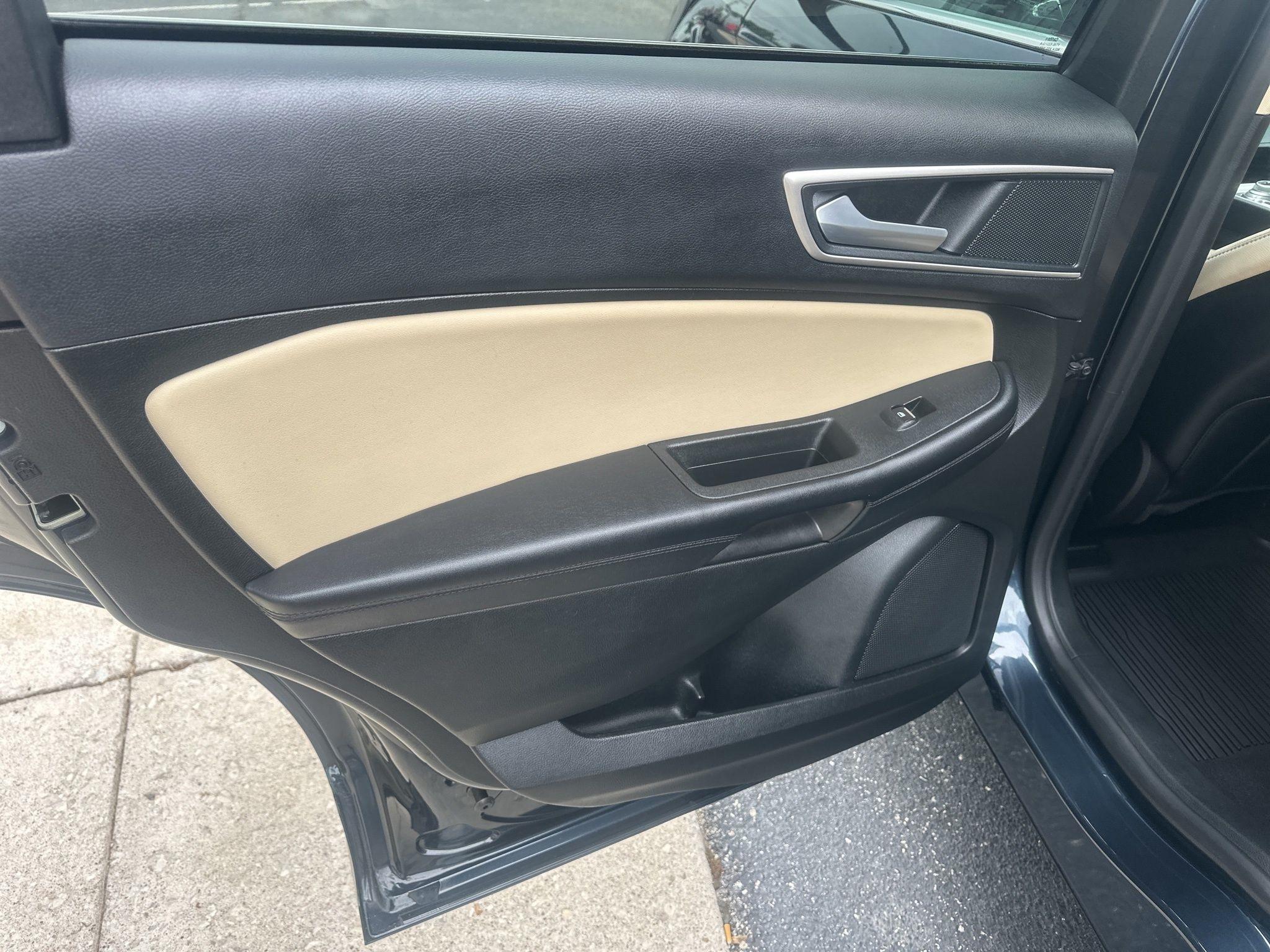 Ford Edge  2023