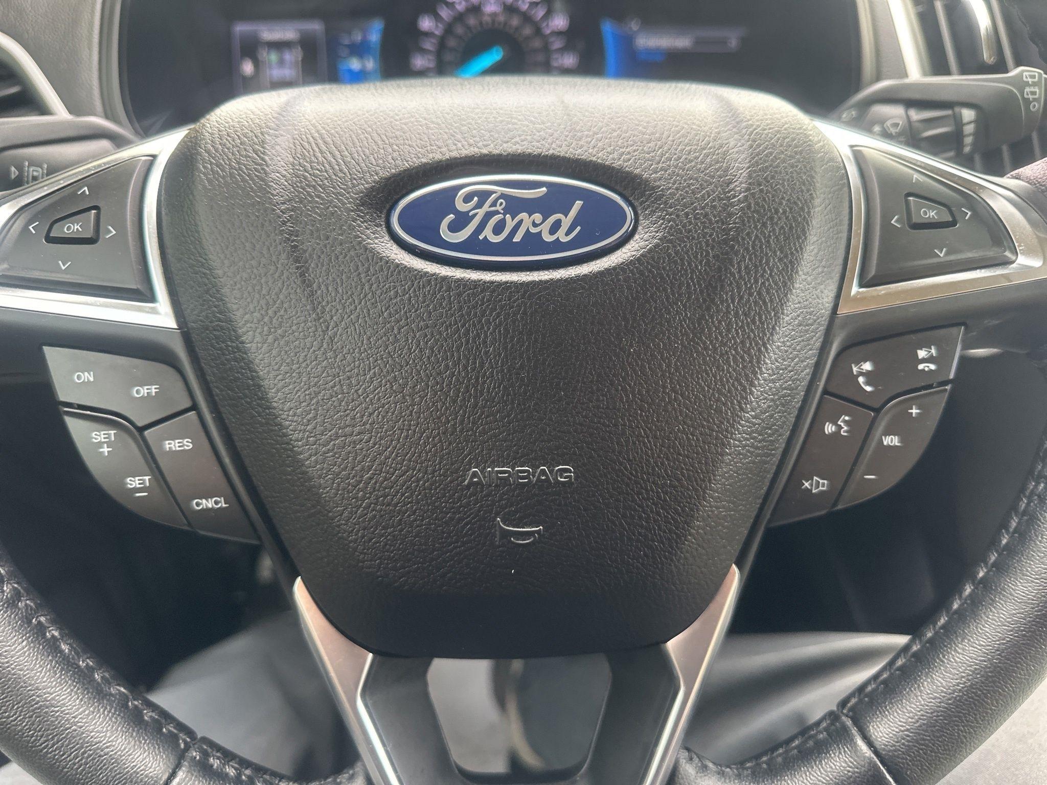 Ford Edge  2023