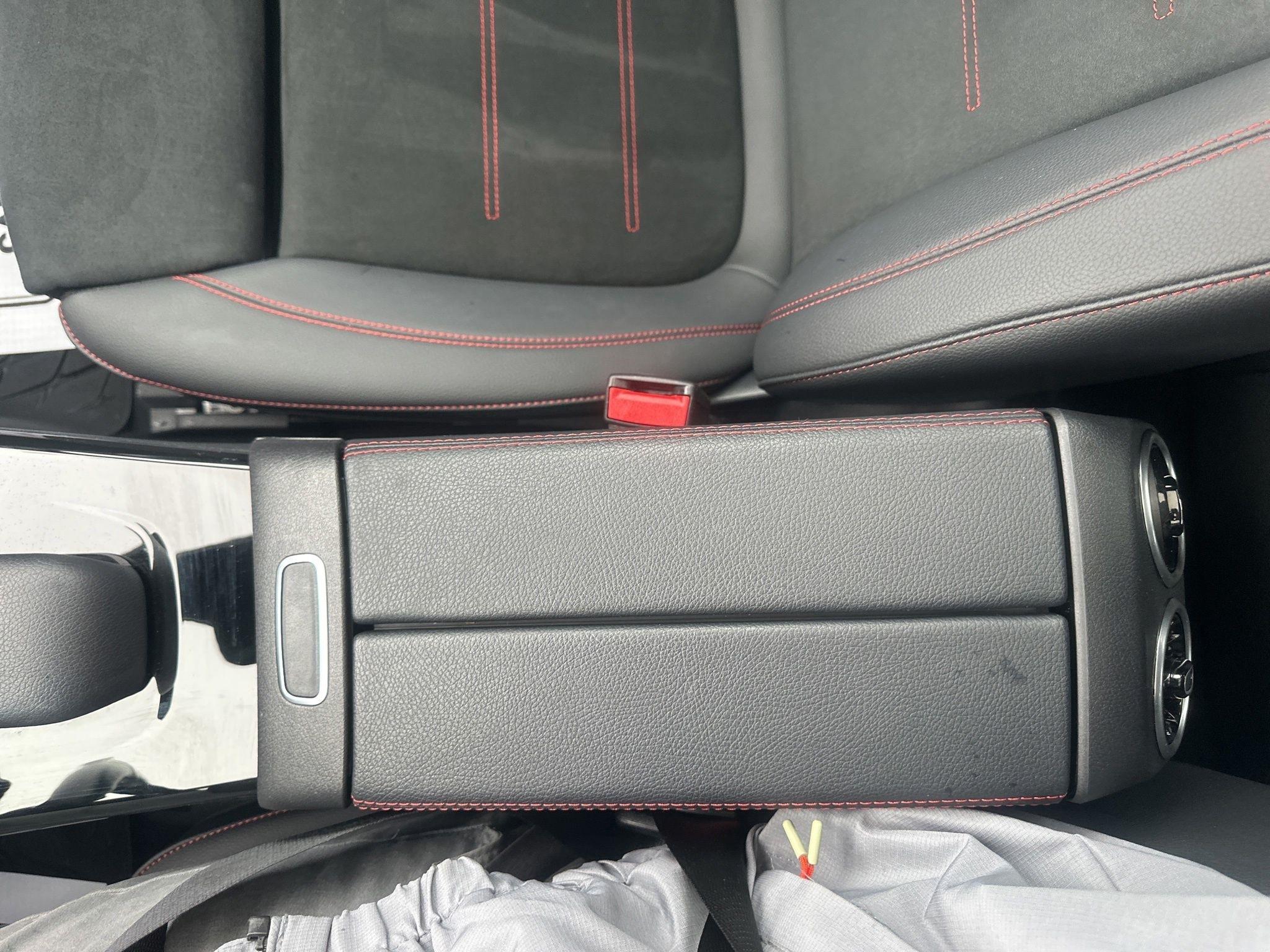 Mercedes-Benz CLA-Class  2023