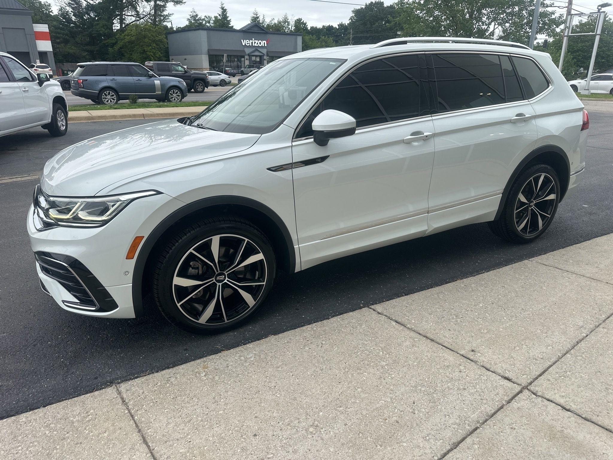 Volkswagen Tiguan  2022