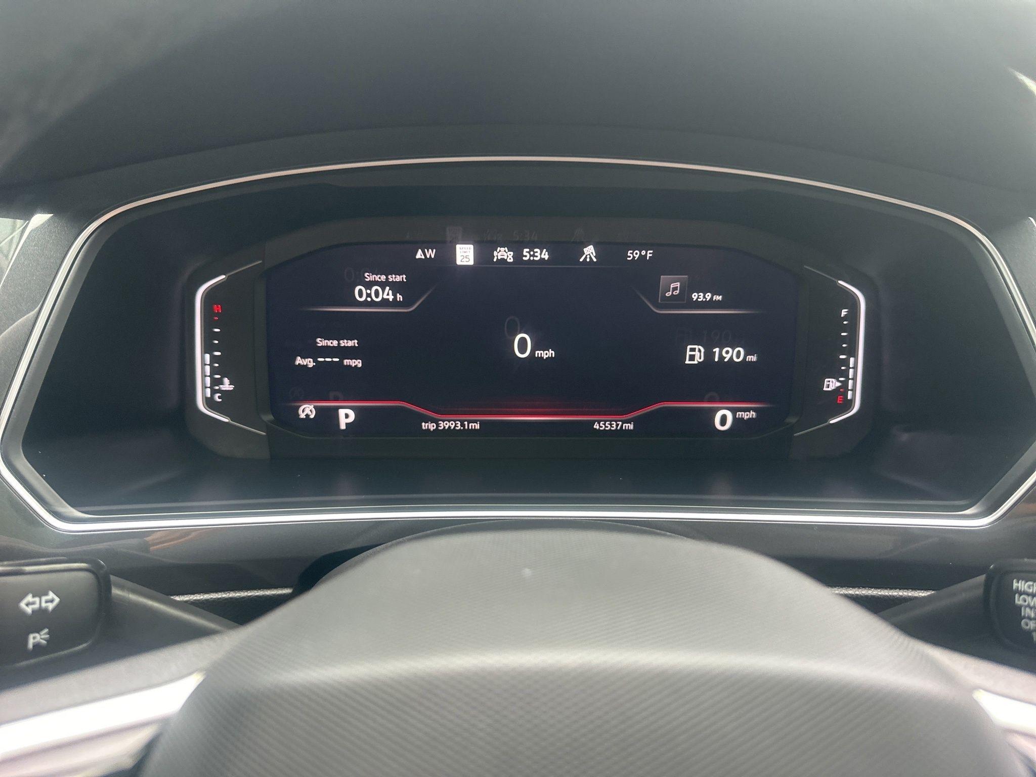 Volkswagen Tiguan  2022