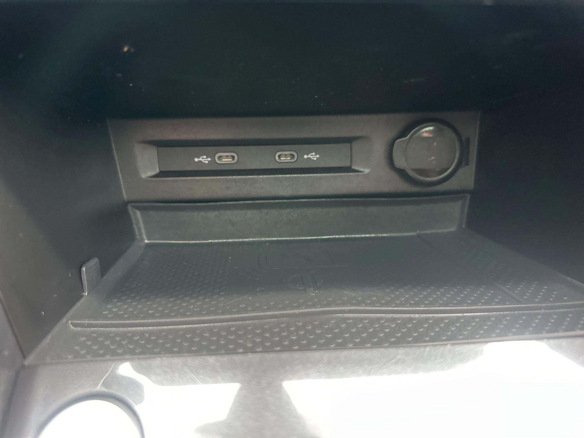 Volkswagen Tiguan  2022