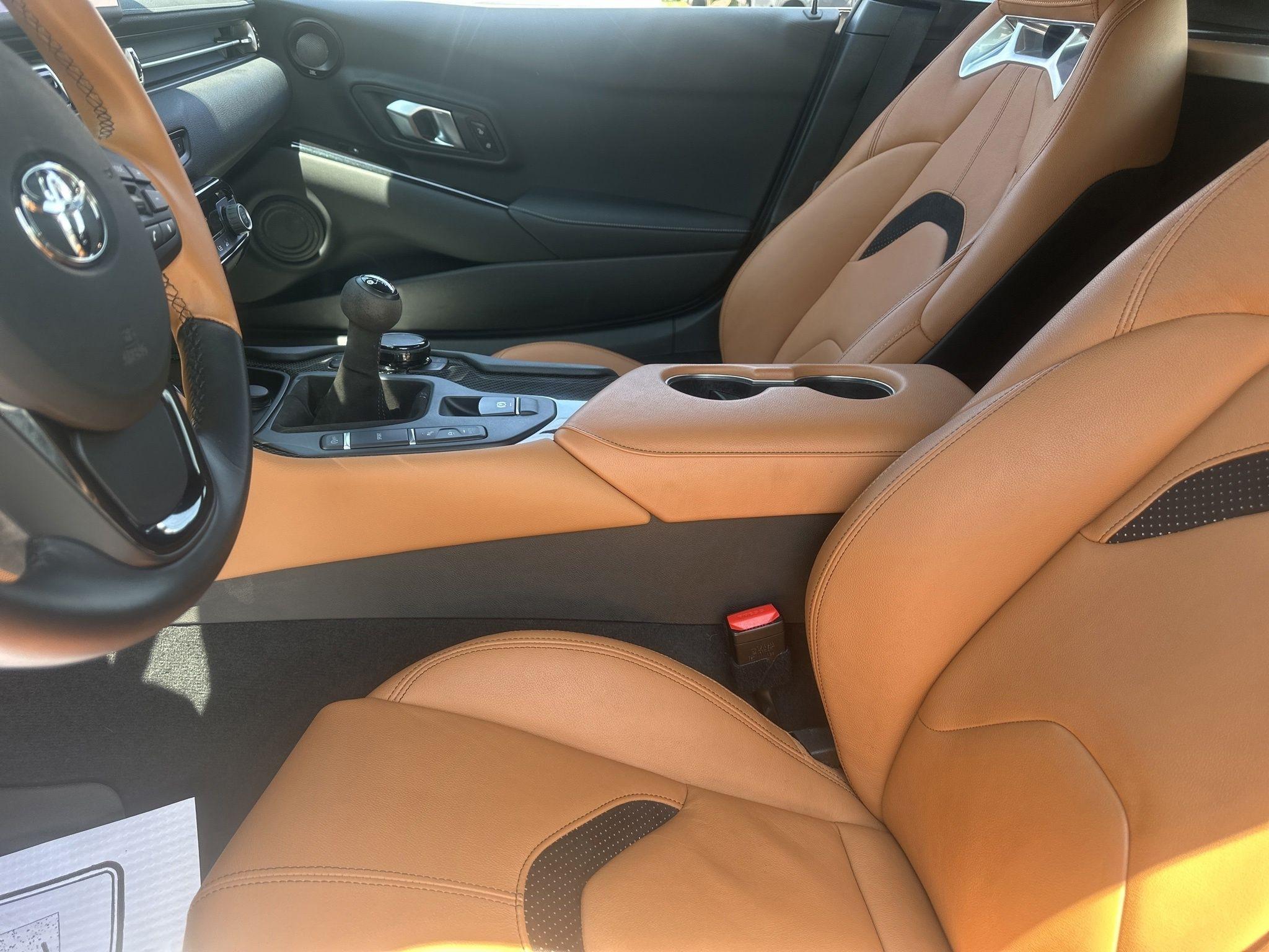 Toyota GR Supra  2023
