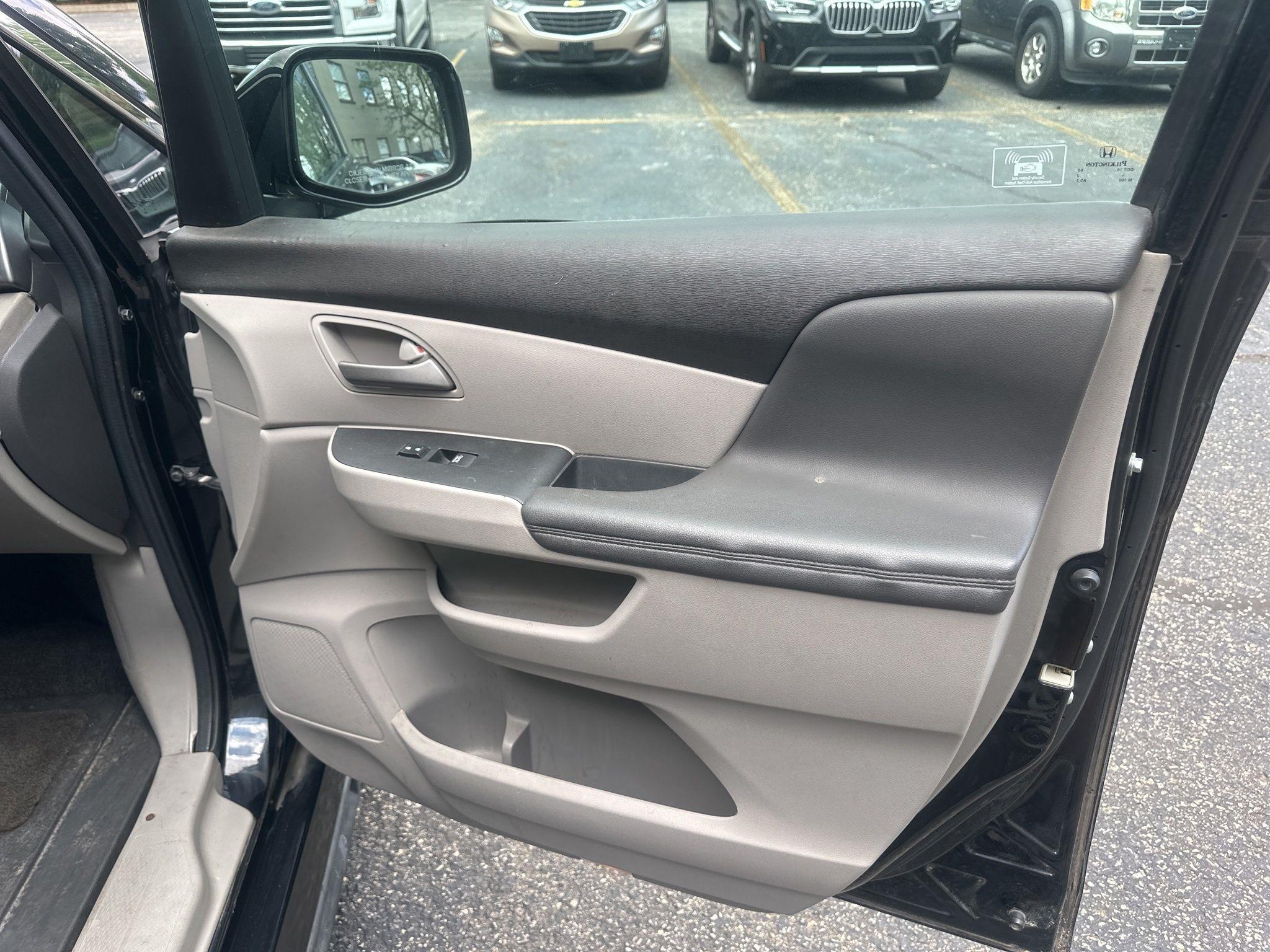 Honda Odyssey  2011