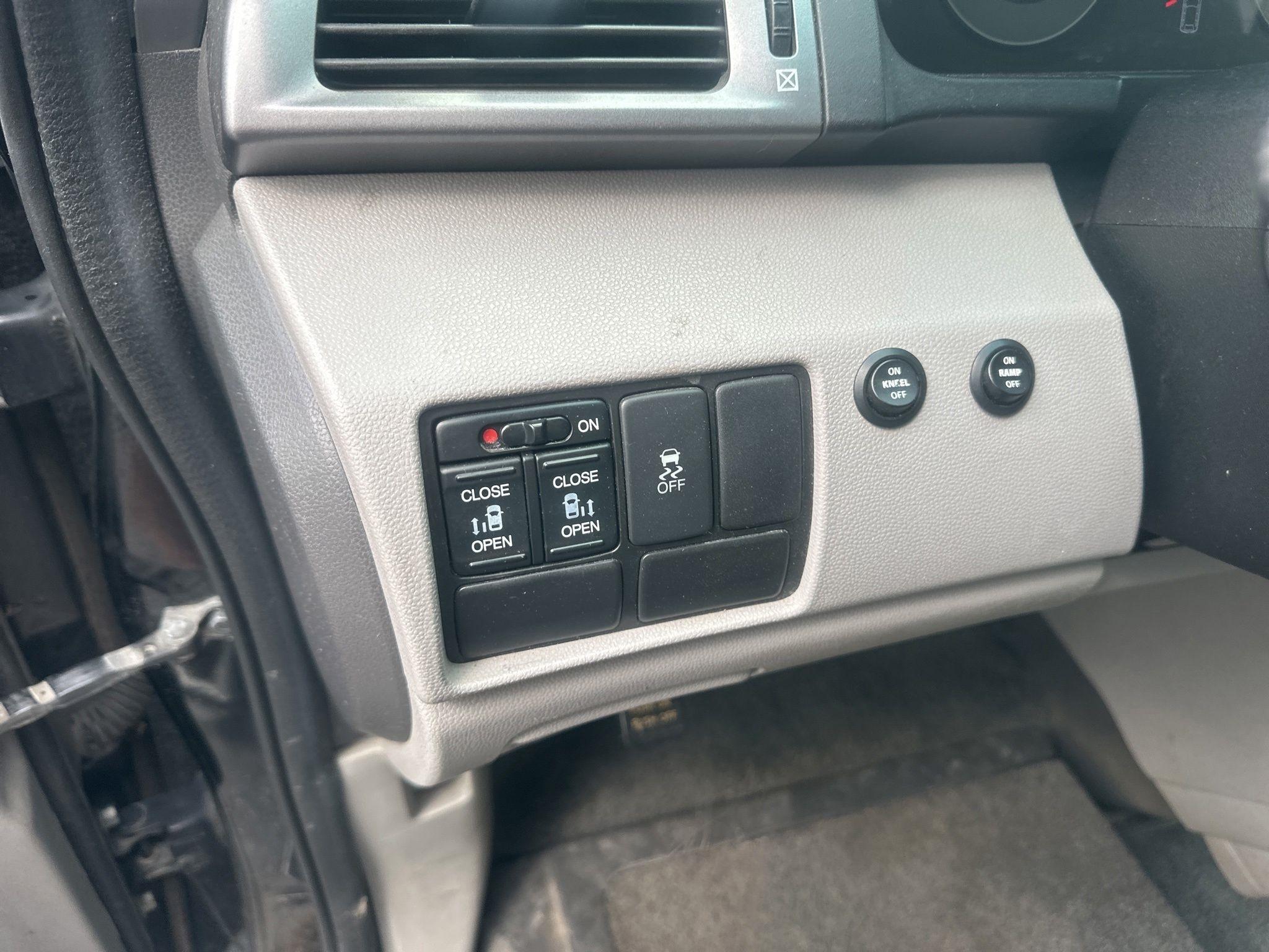 Honda Odyssey  2011