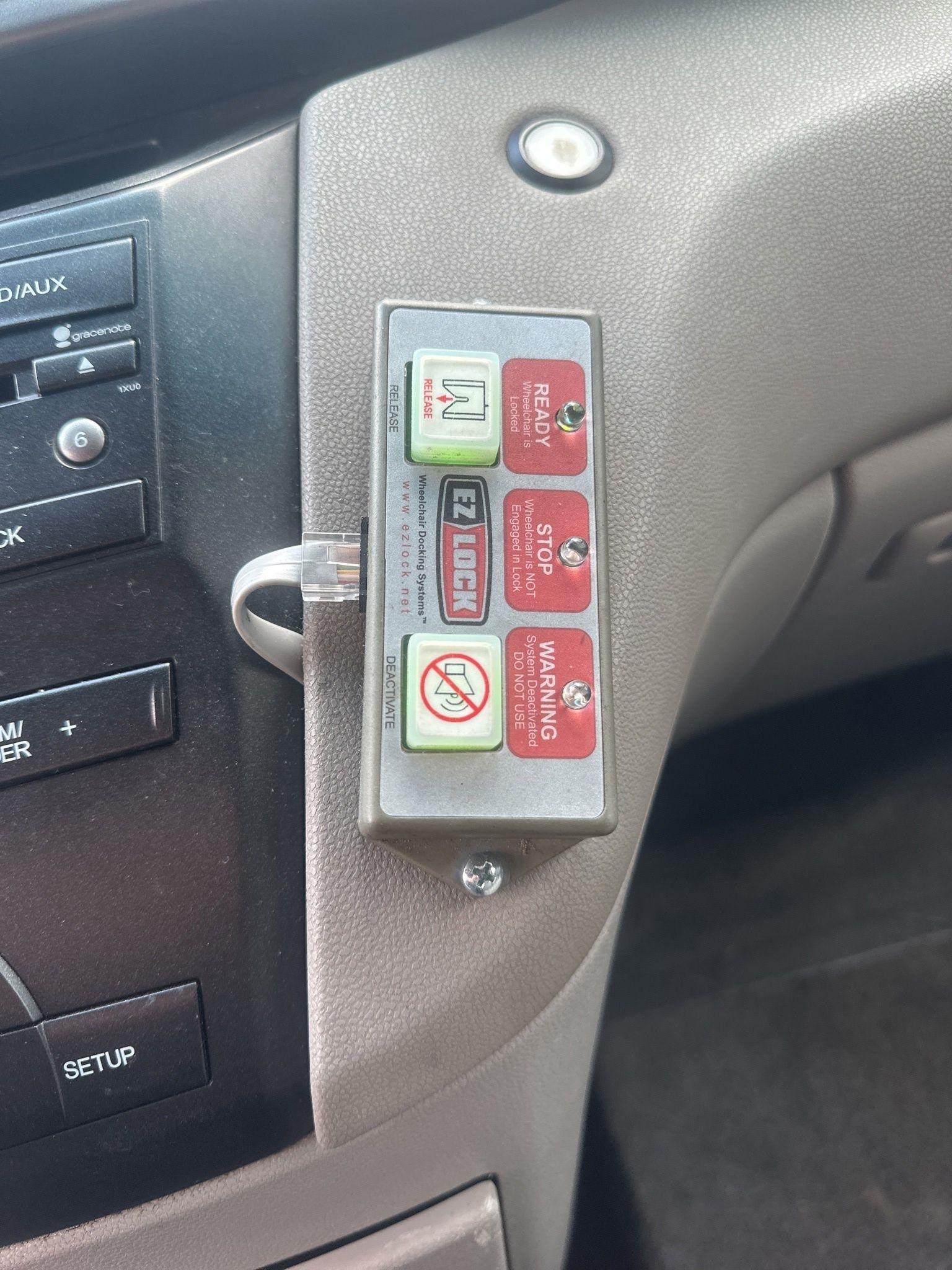 Honda Odyssey  2011