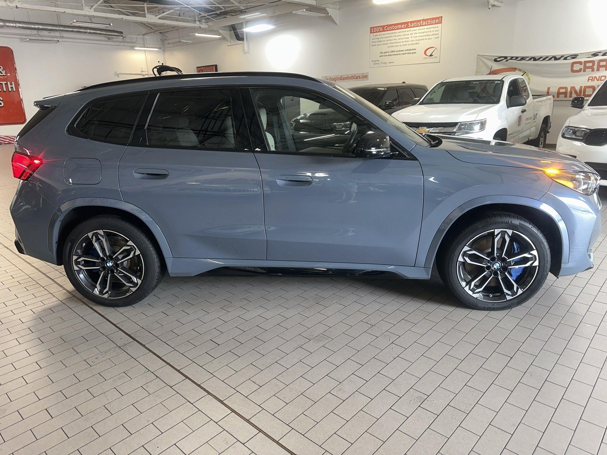 BMW X1  2025