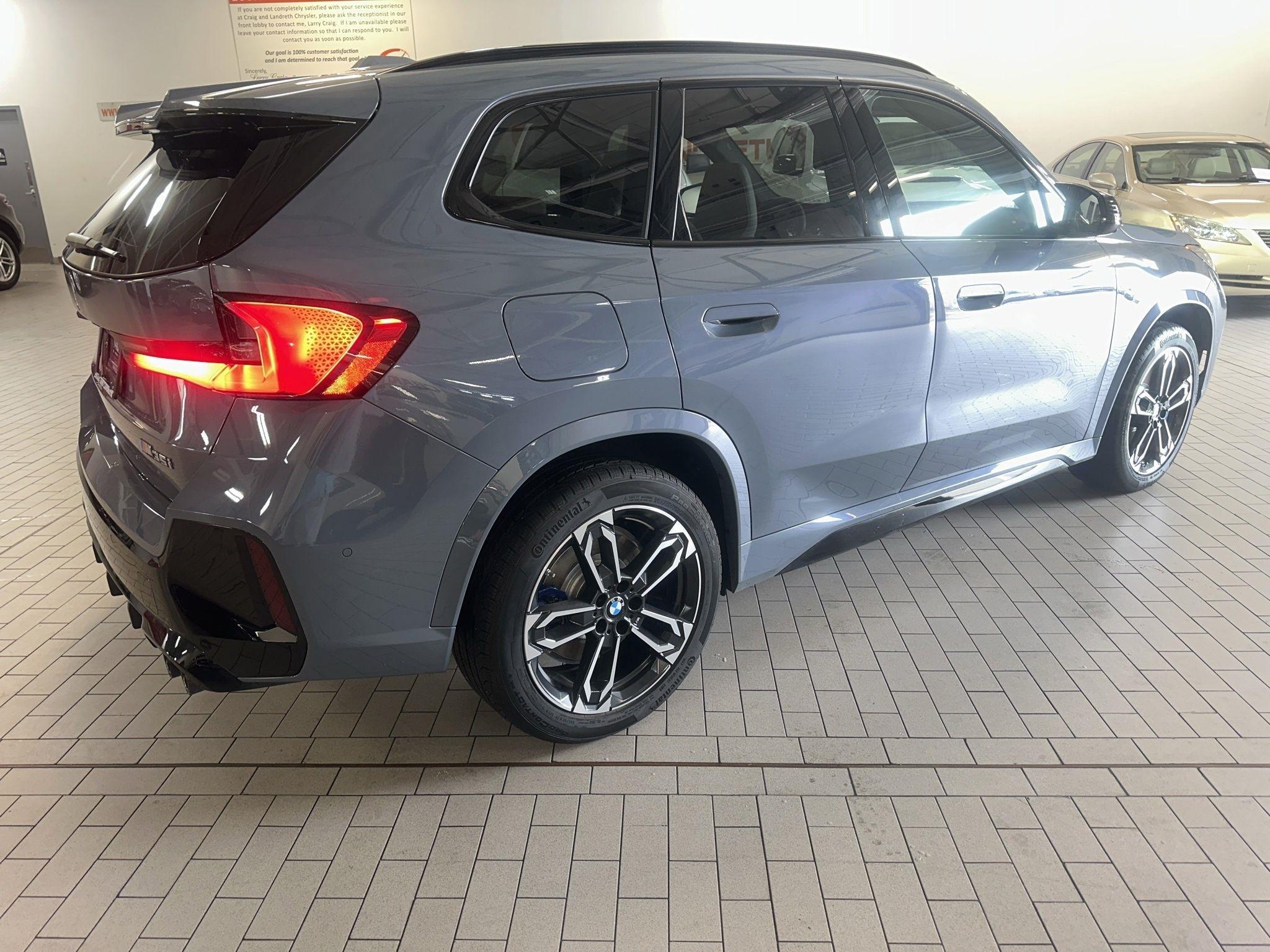 BMW X1  2025