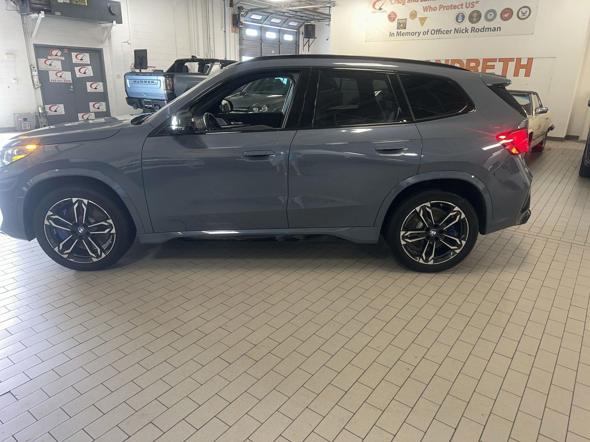 BMW X1  2025