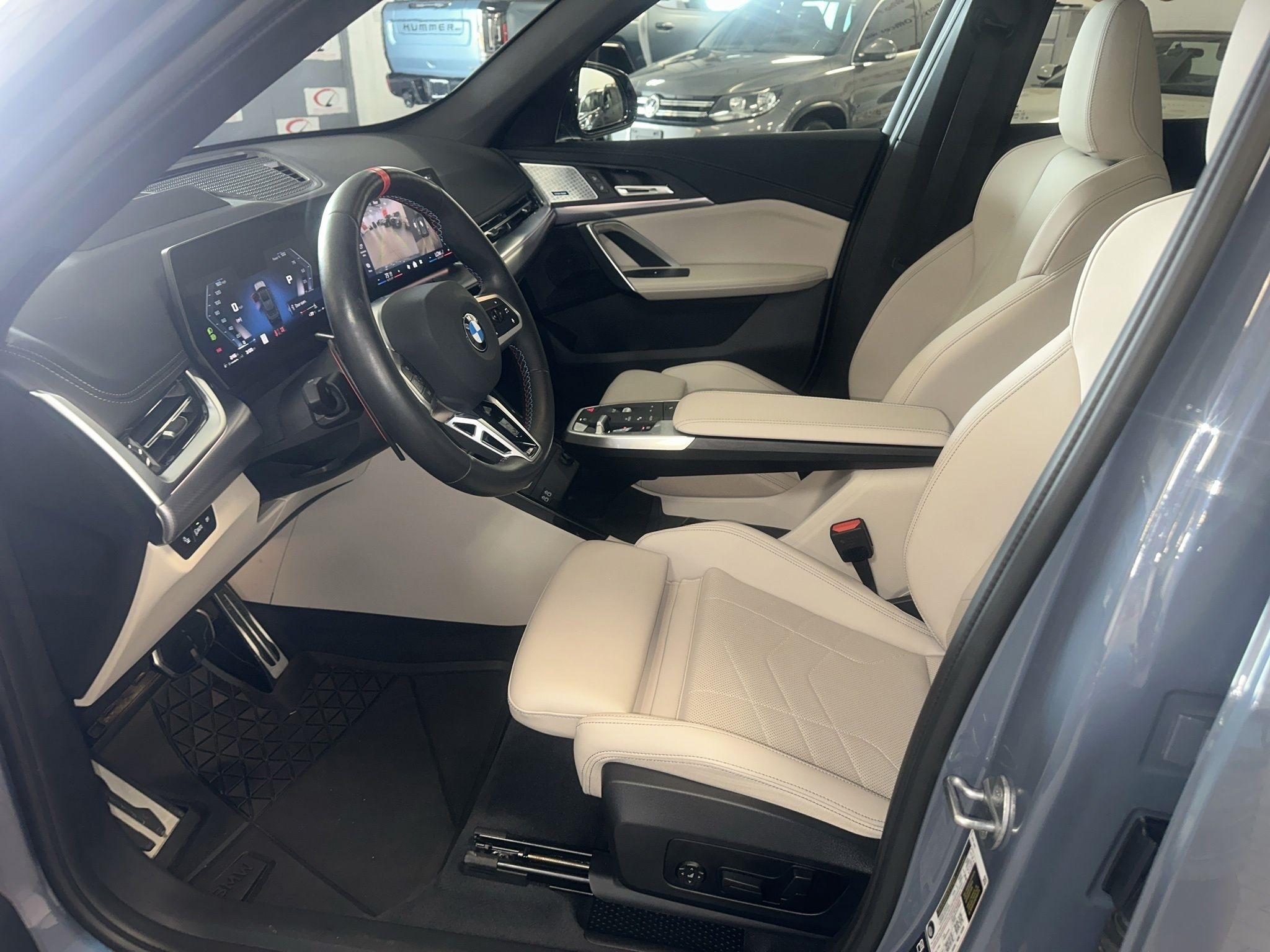 BMW X1  2025