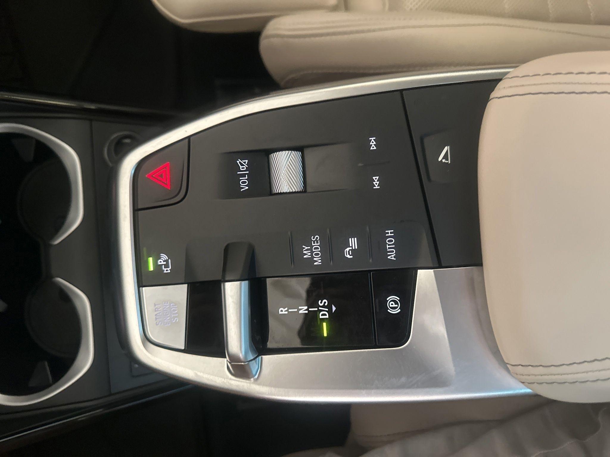 BMW X1  2025