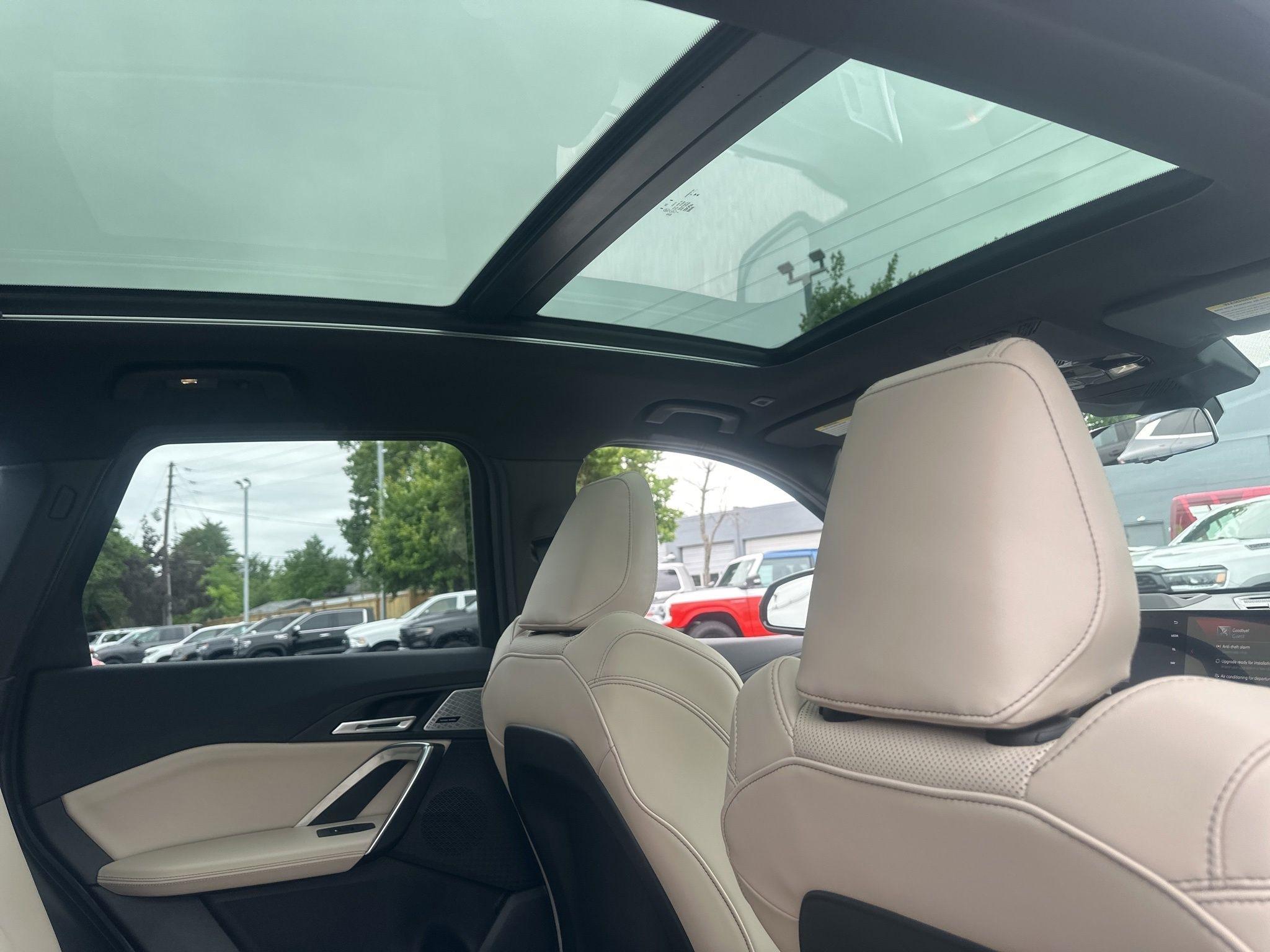 BMW X1  2025