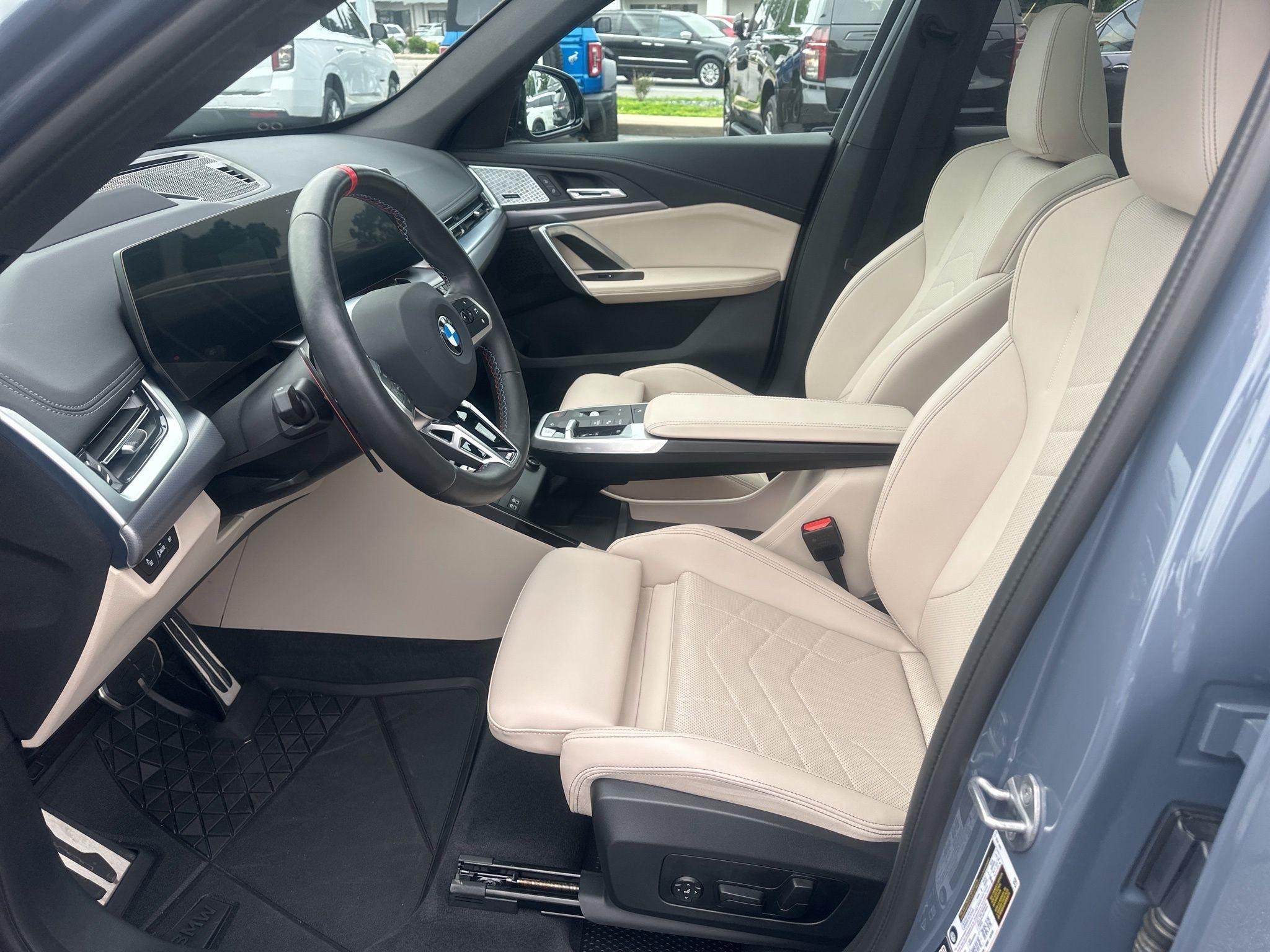 BMW X1  2025